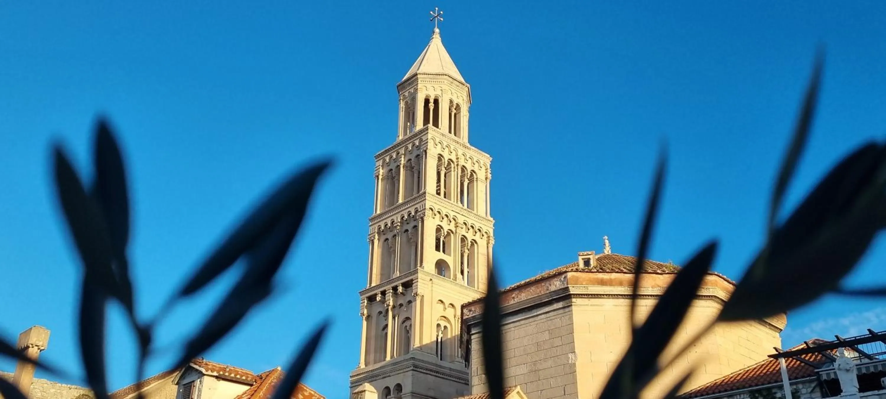 Day in A Heritage Split