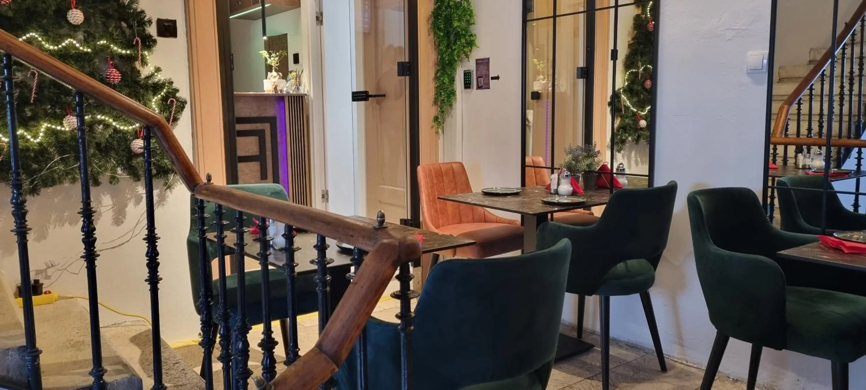 Seating area in A Heritage Split