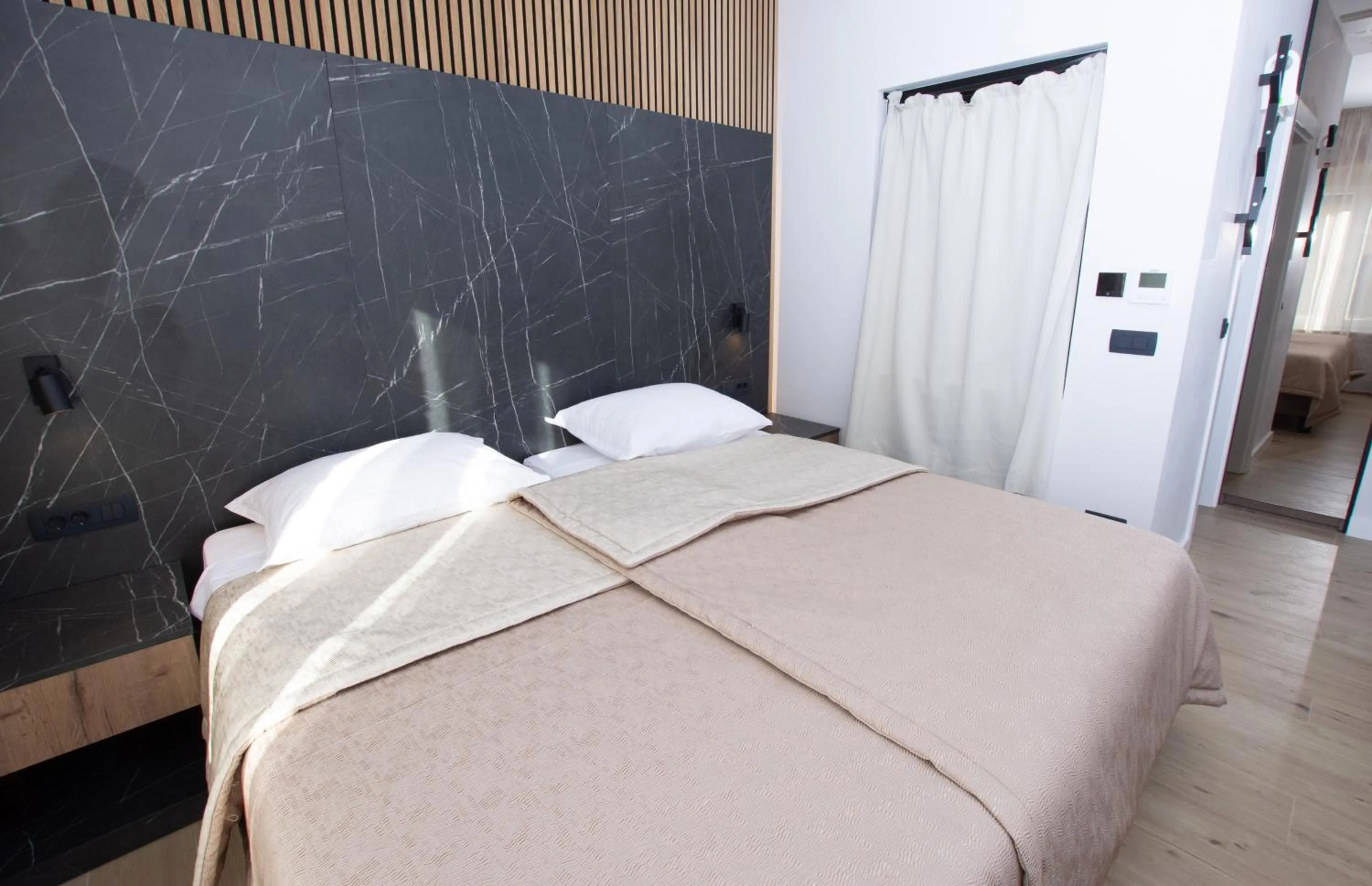 Bed in A Heritage Split