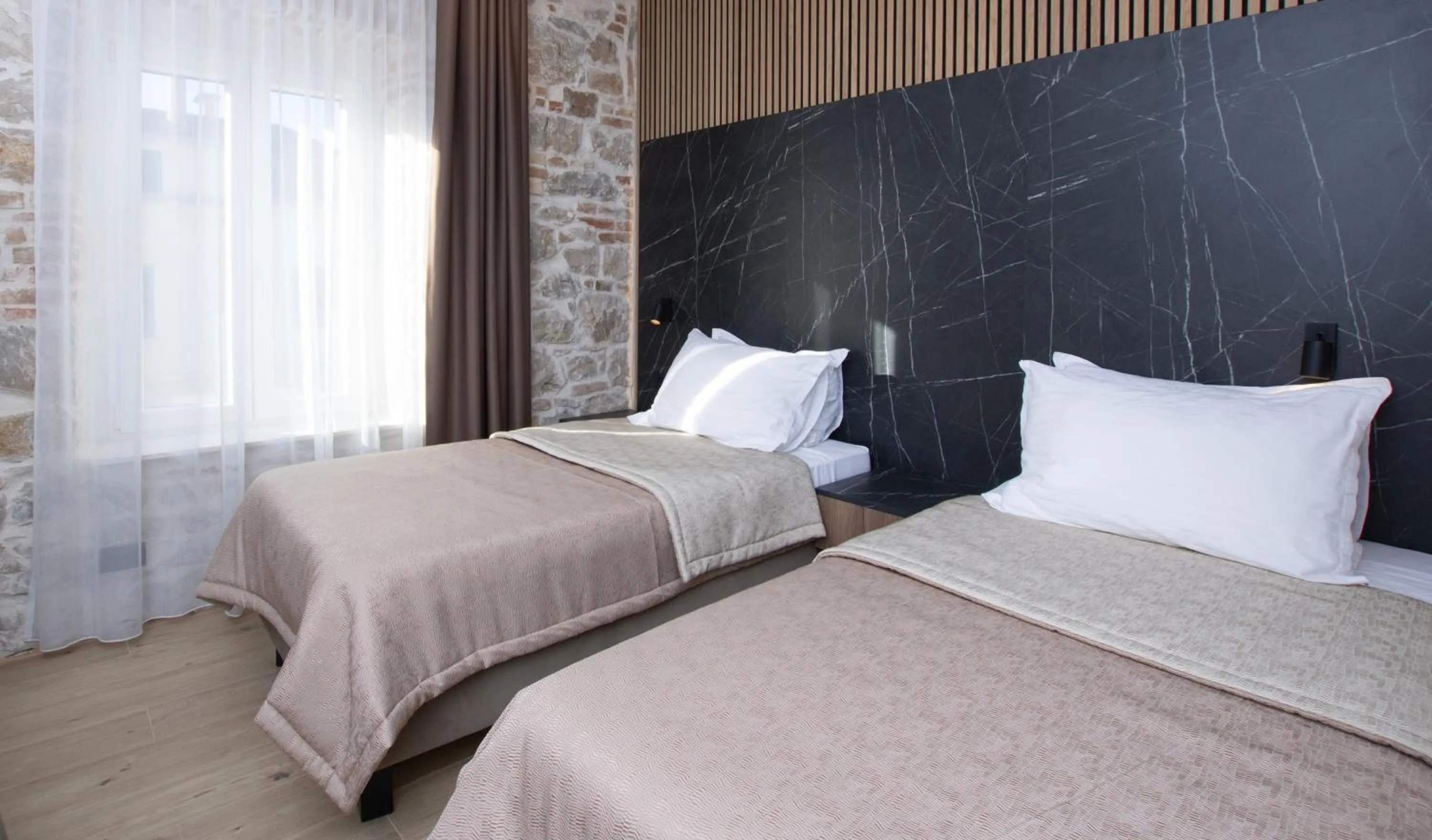 Bed in A Heritage Split