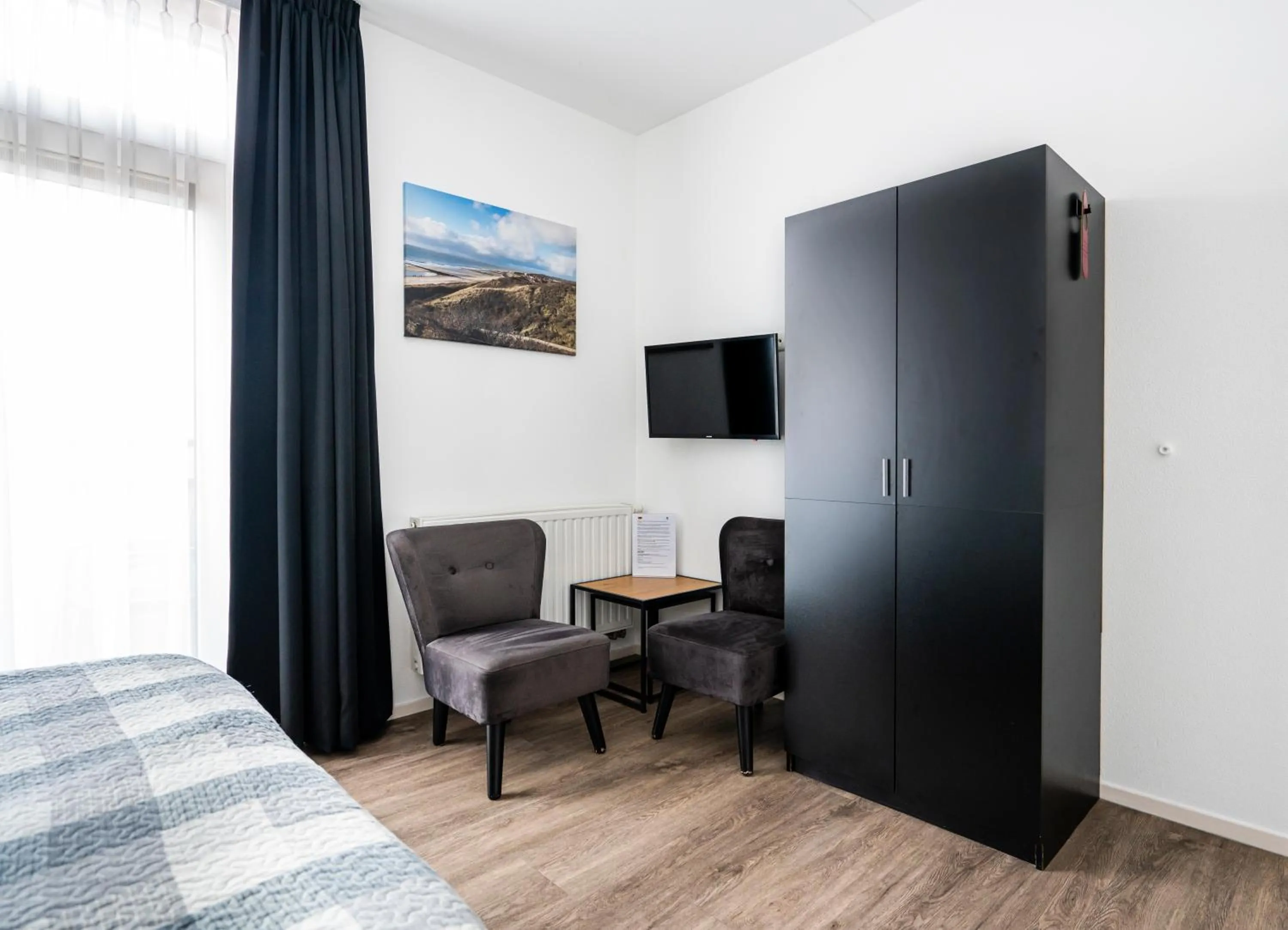 Twin Room with Private Bathroom in Duinhotel Haga