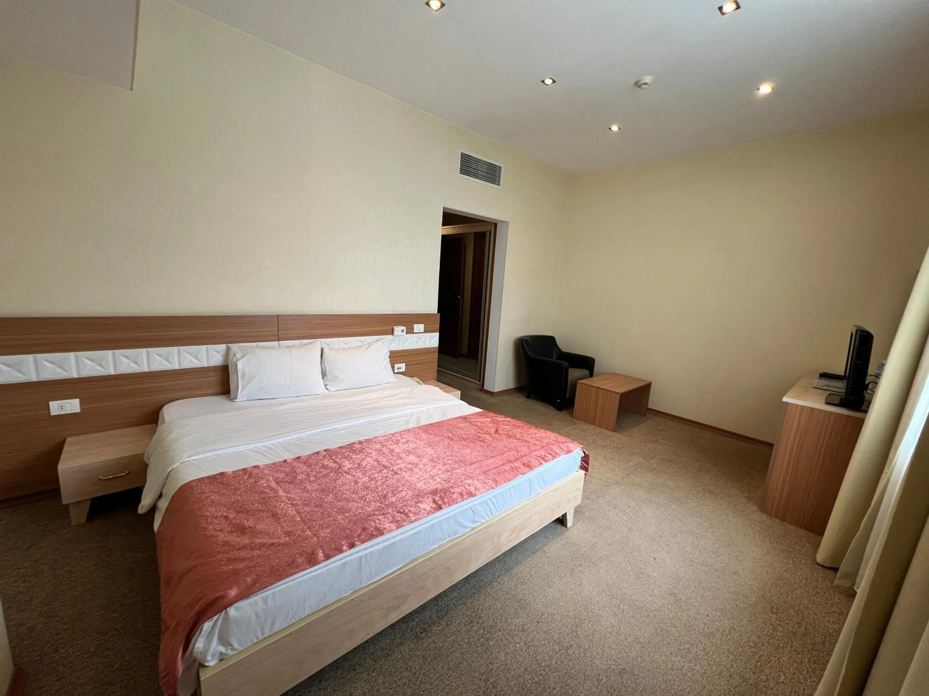 Bedroom, Bed in Gabala Tufandag City Hotel