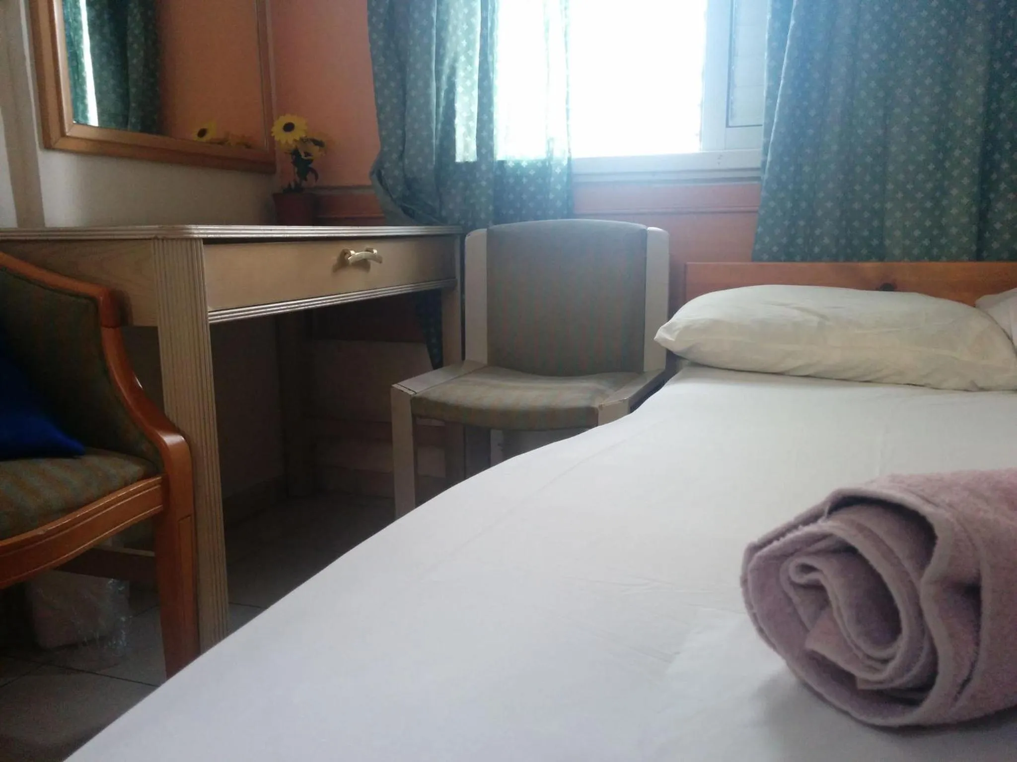 Photo of the whole room in Ben Yehuda Hotel