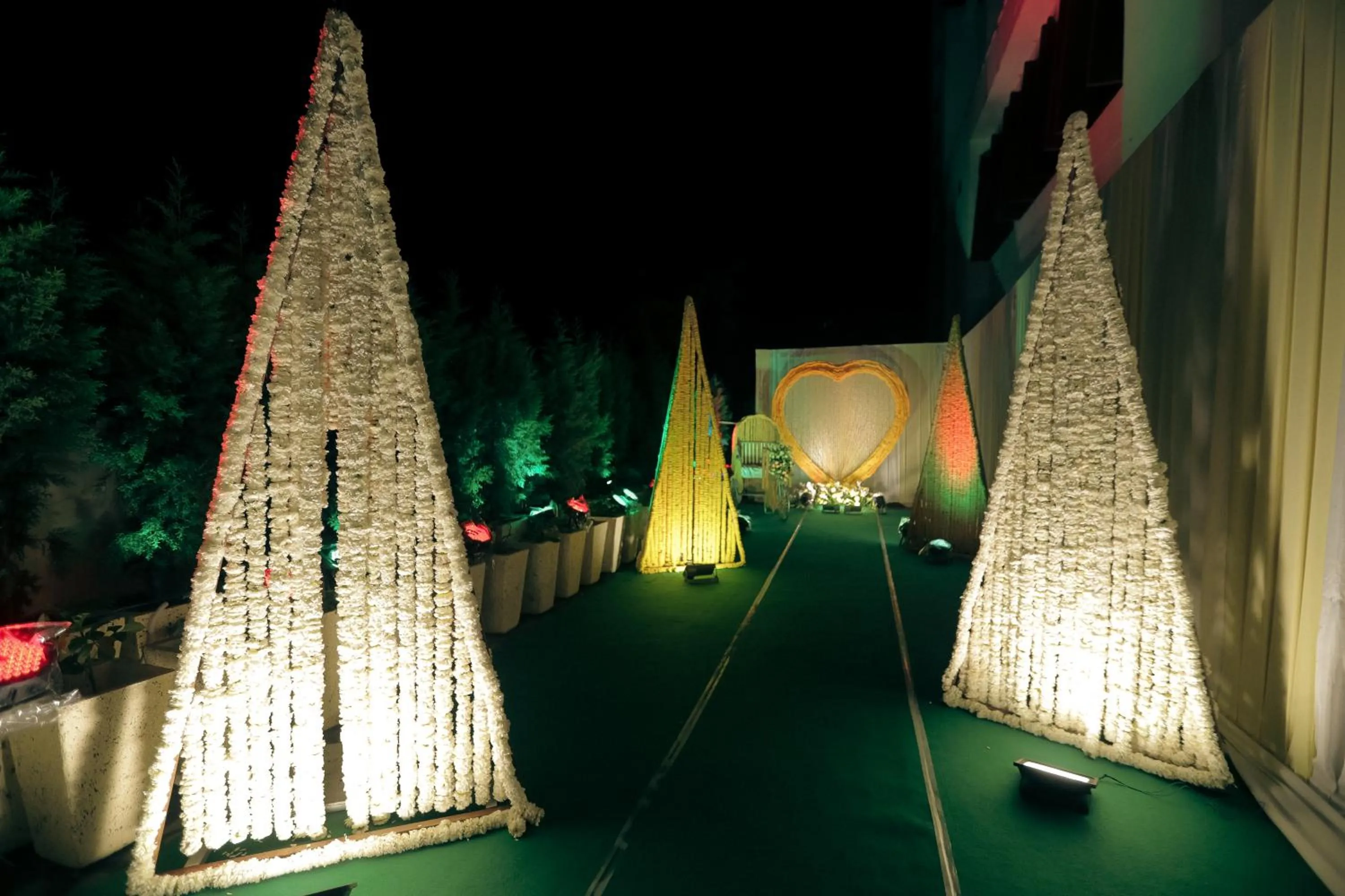 Banquet/Function facilities in Hotel Saffron Leaf