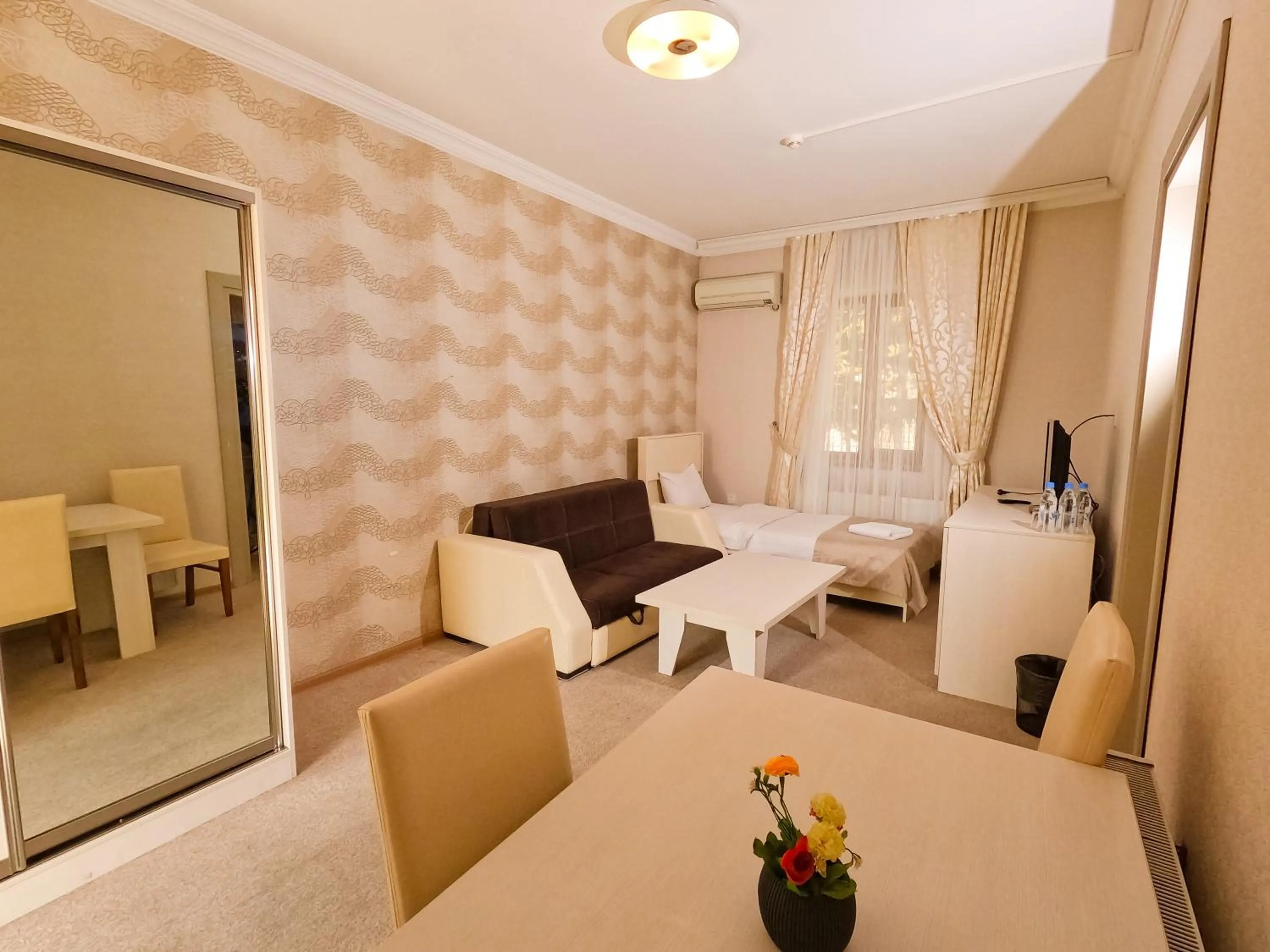 Bed in Gabala Yeddi Gozel Hotel