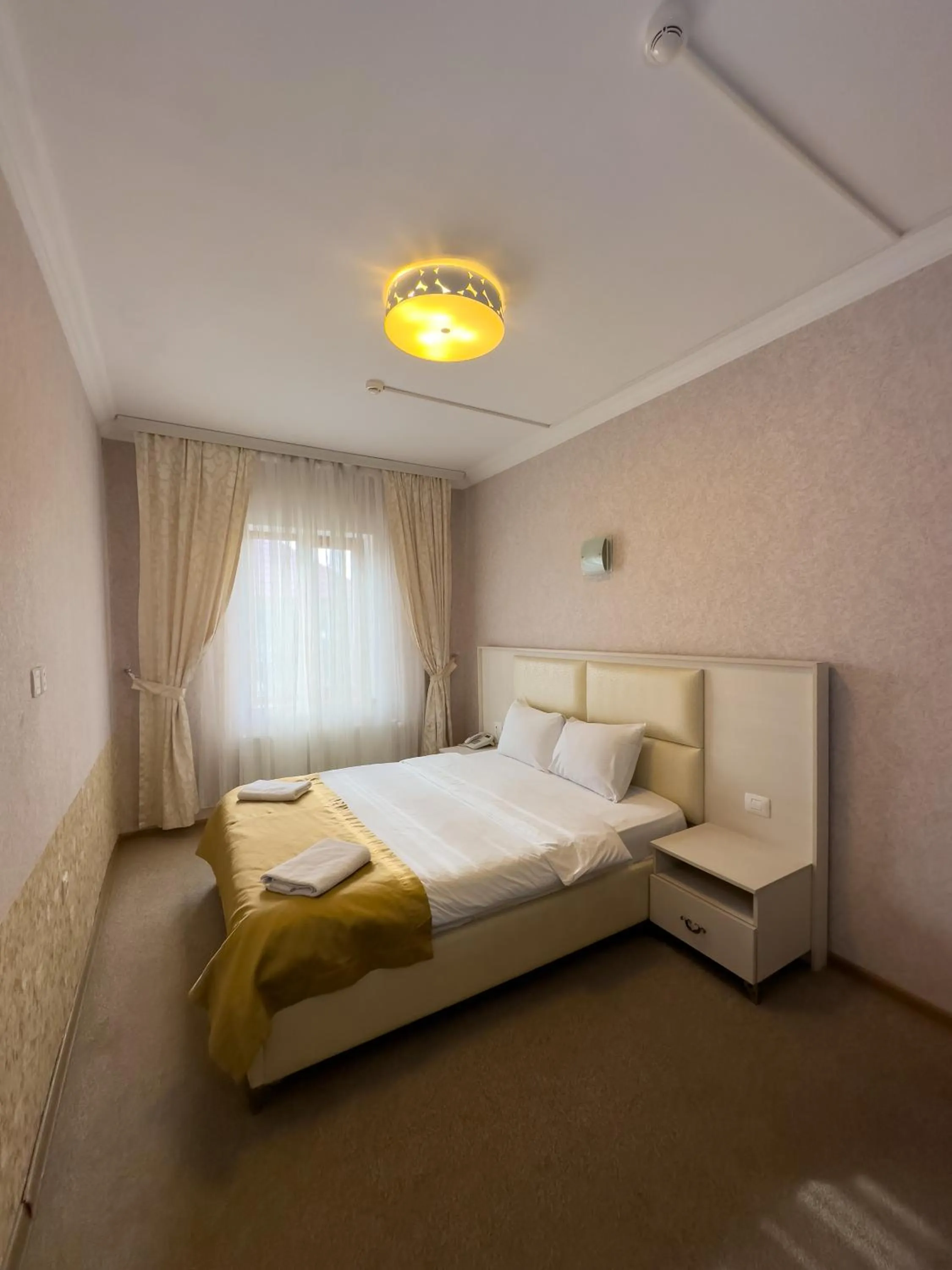 Bed in Gabala Yeddi Gozel Hotel