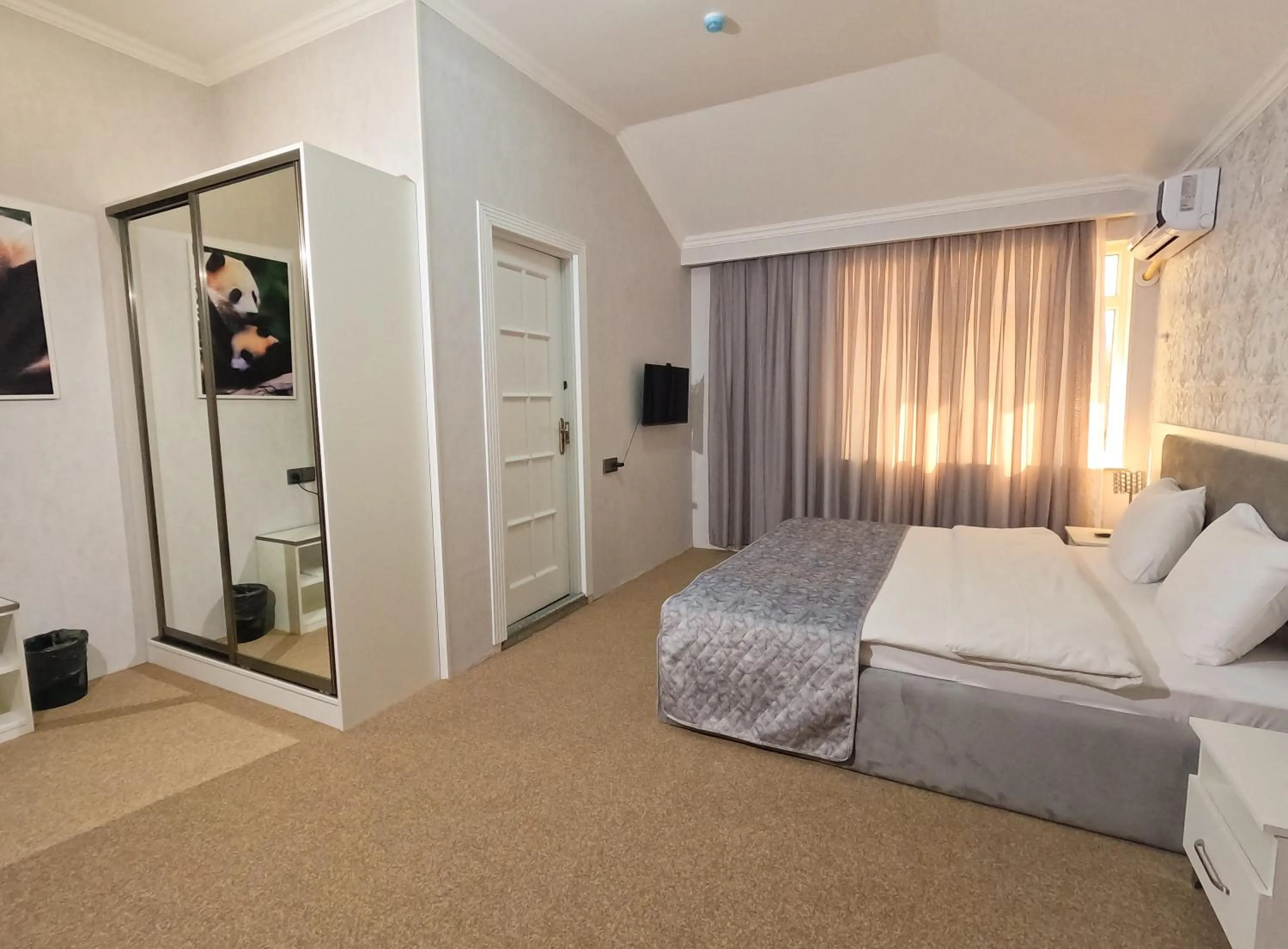 Bedroom, Bed in Gabala Yeddi Gozel Hotel