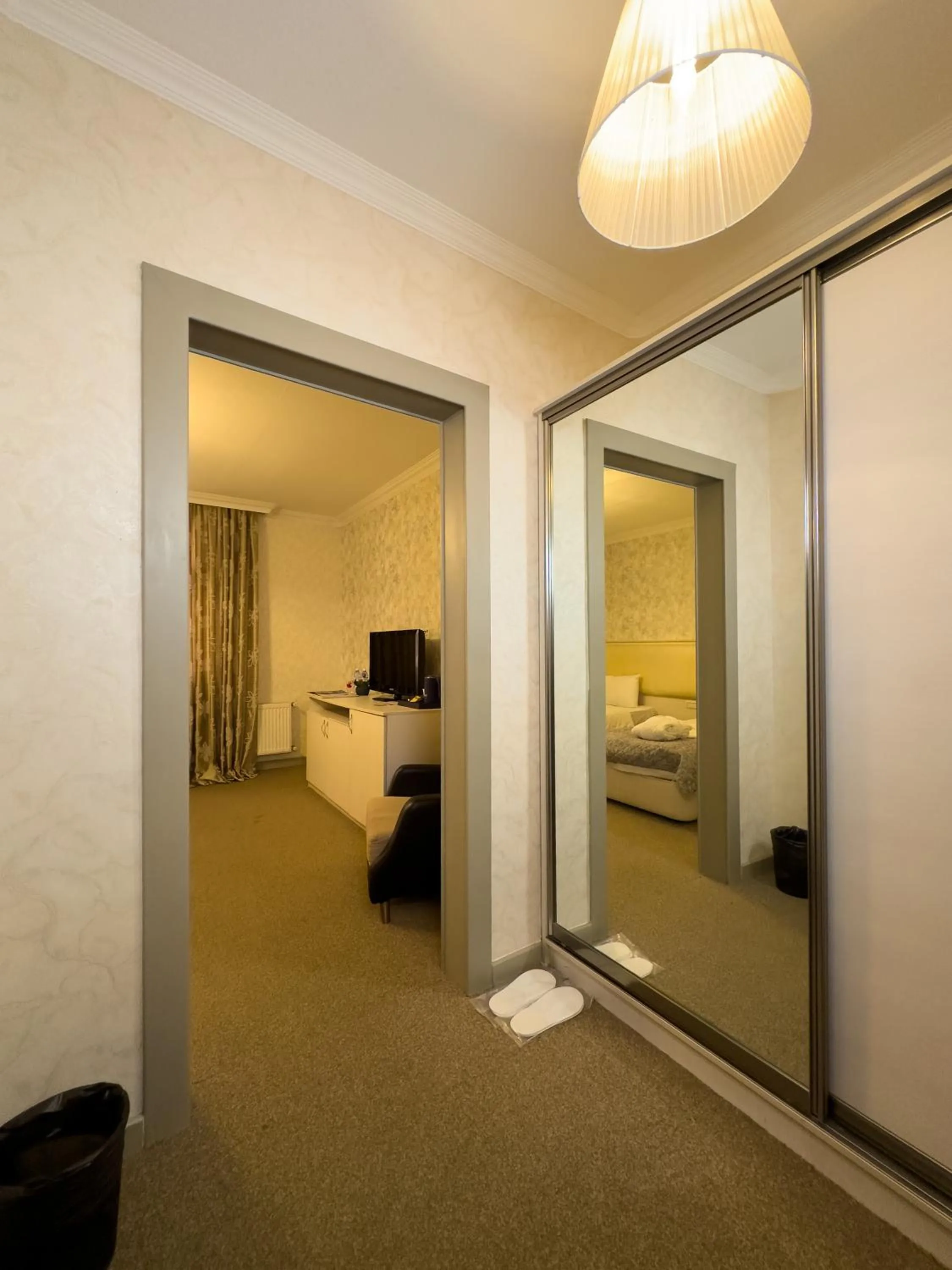 Bed in Gabala Yeddi Gozel Hotel