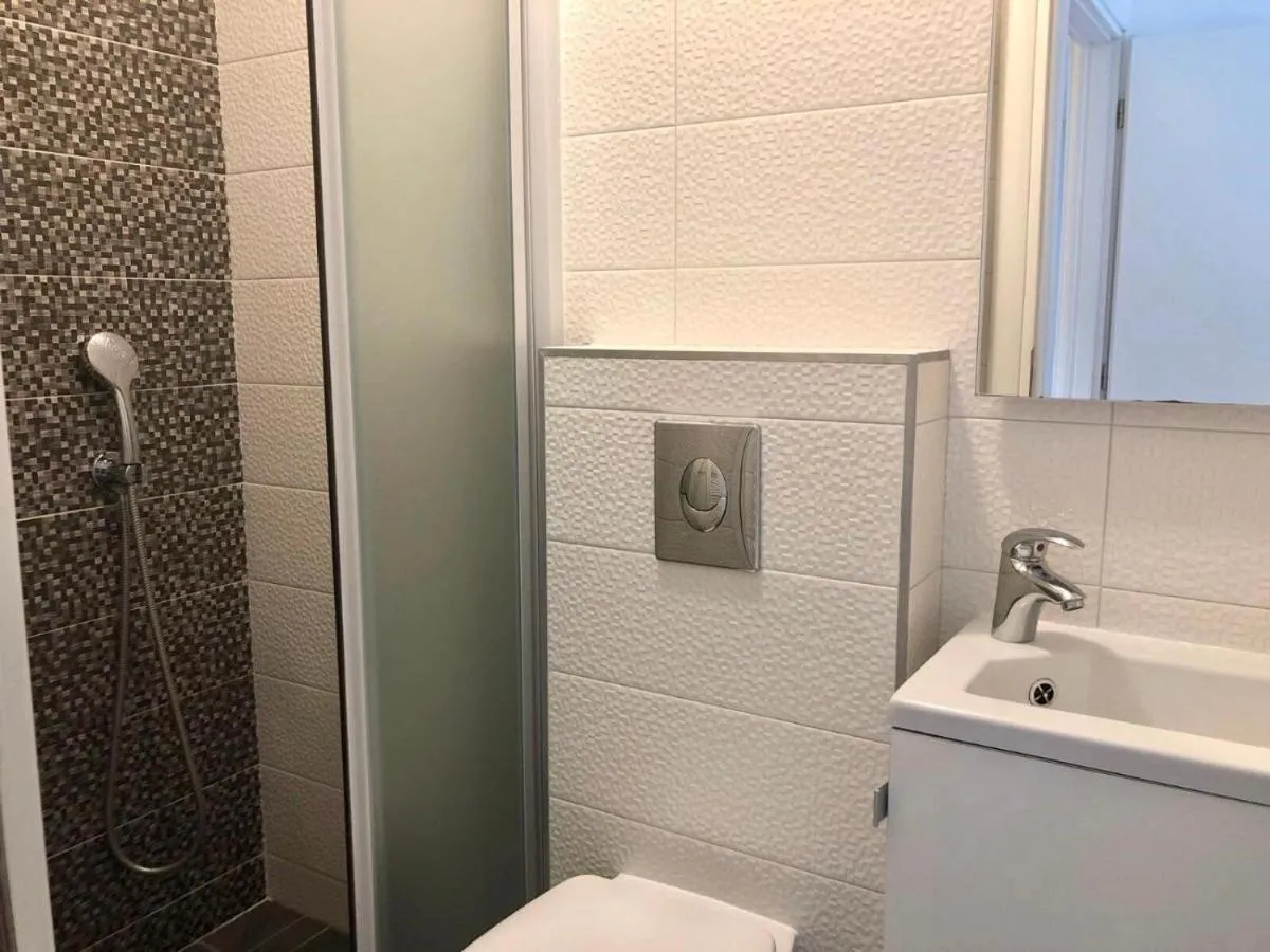 Toilet in Villa Noura in Makarska, private pool,gym