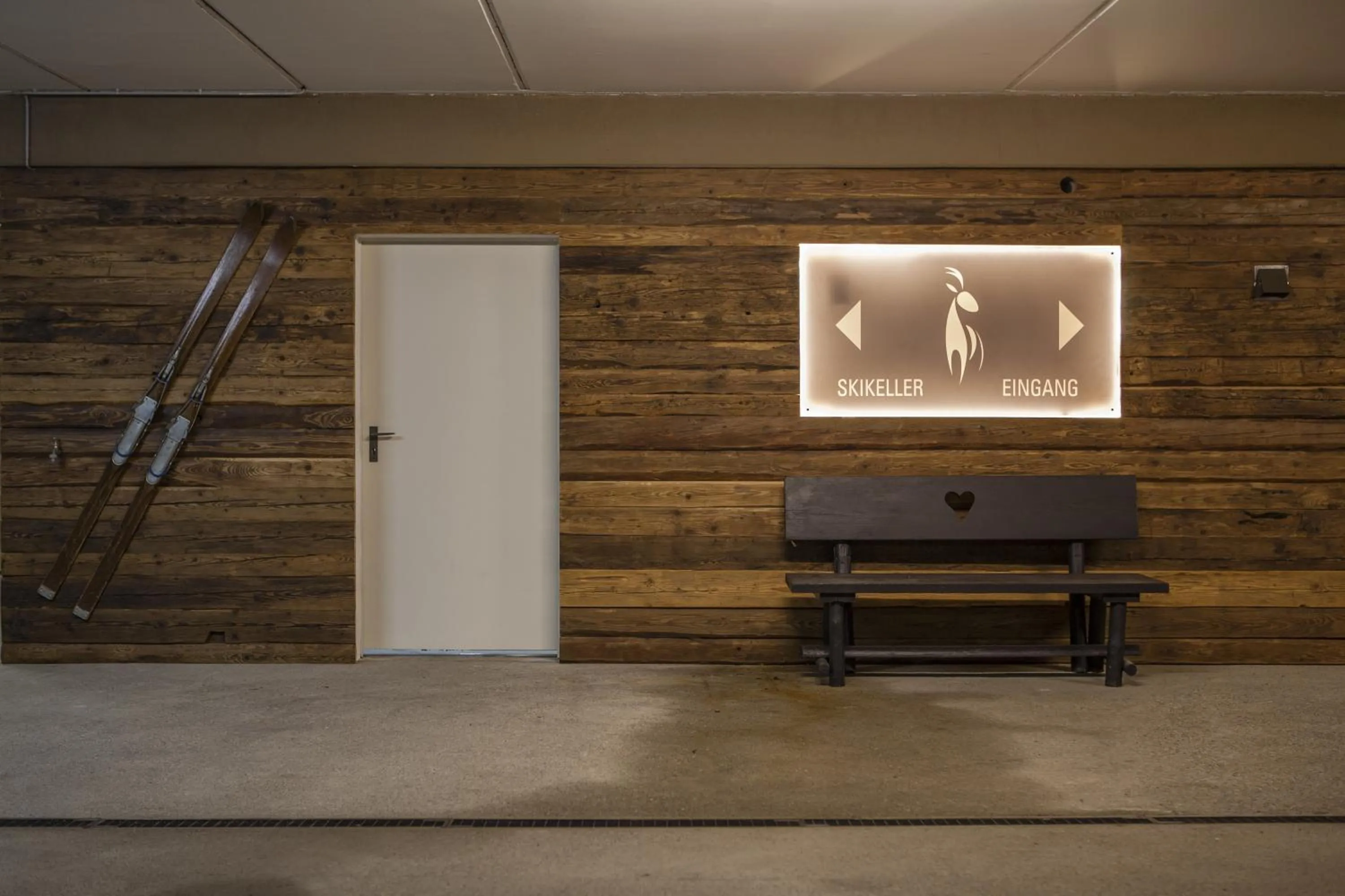 Decorative detail in Boutique Hotel Gams