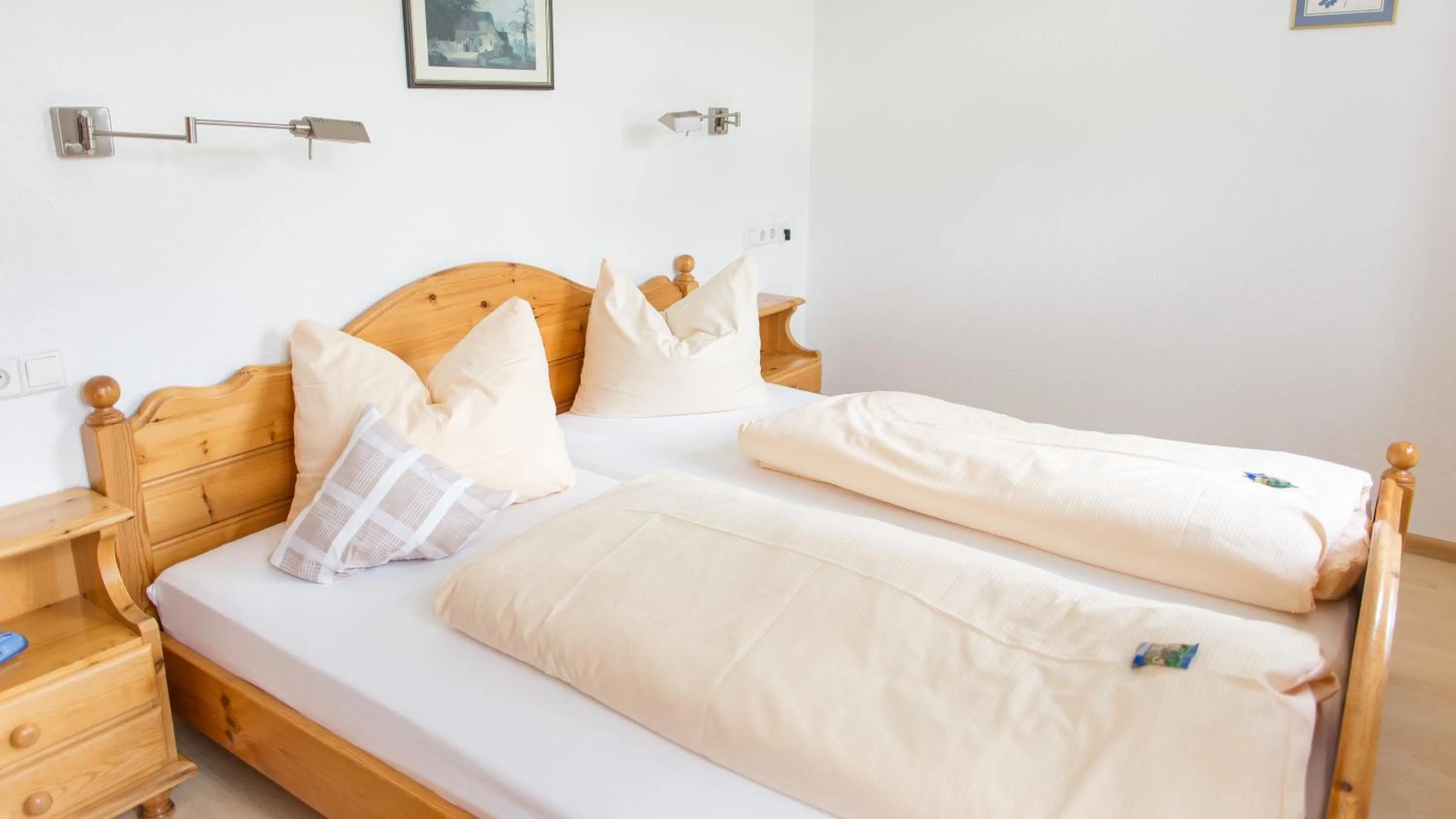 Bedroom, Bed in Landgasthof zum Schützen