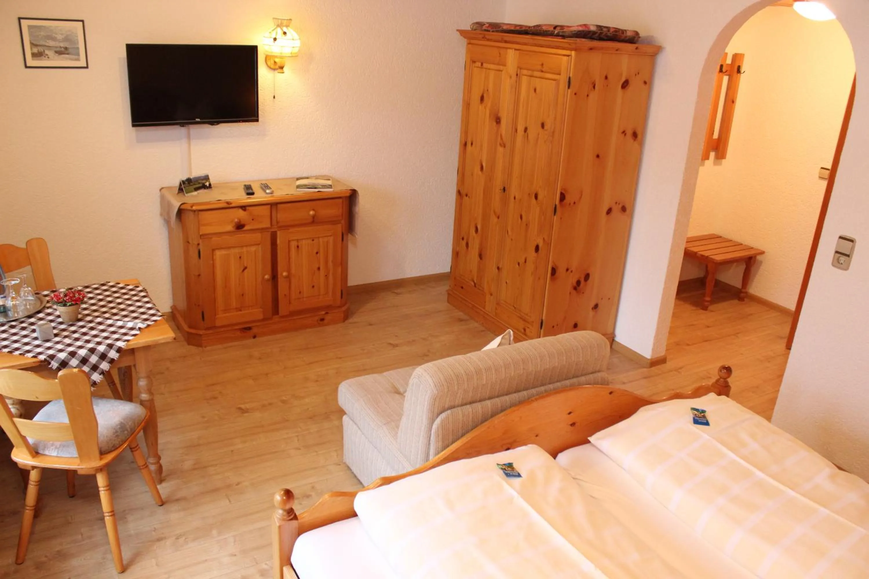 Bedroom, Bed in Landgasthof zum Schützen