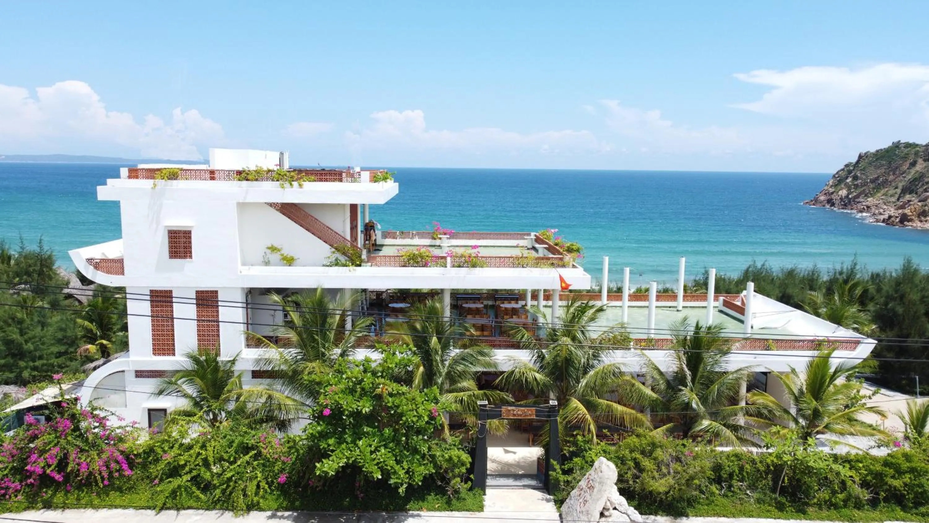 Restaurant/places to eat in Hoa Loi Resort Phú Yên