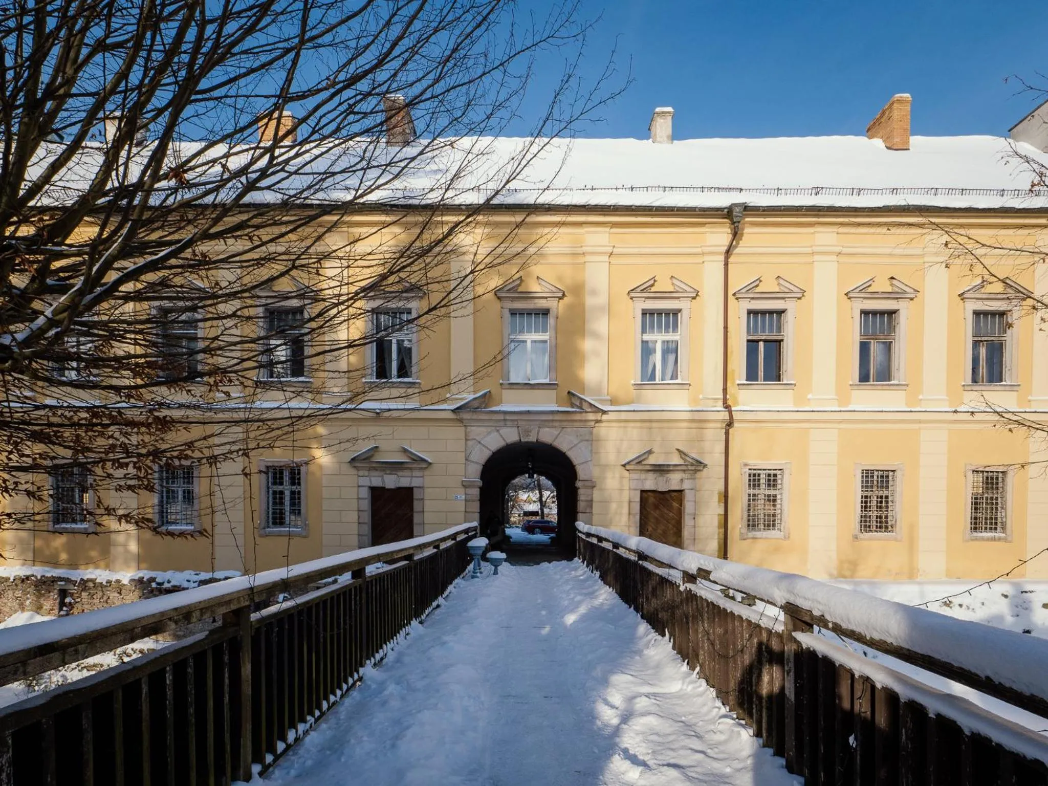 Property building in Zamek Międzylesie