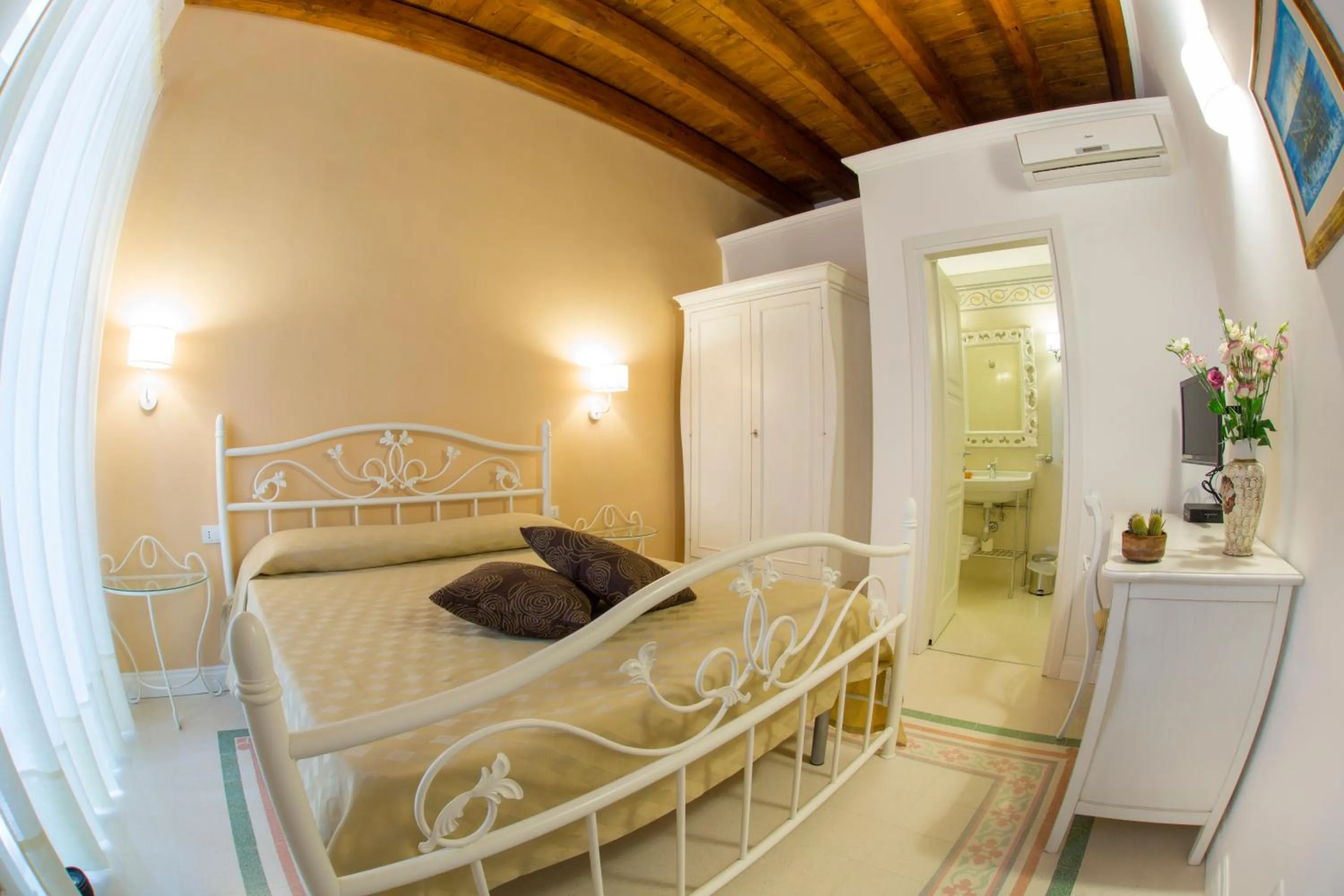 Bed in B&B Monsignore