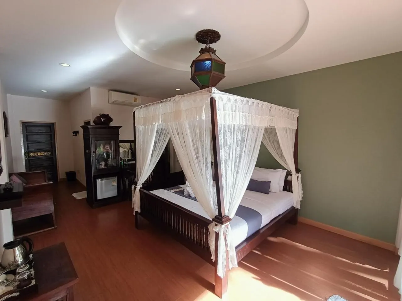 Bed in P.Paradise Hotel