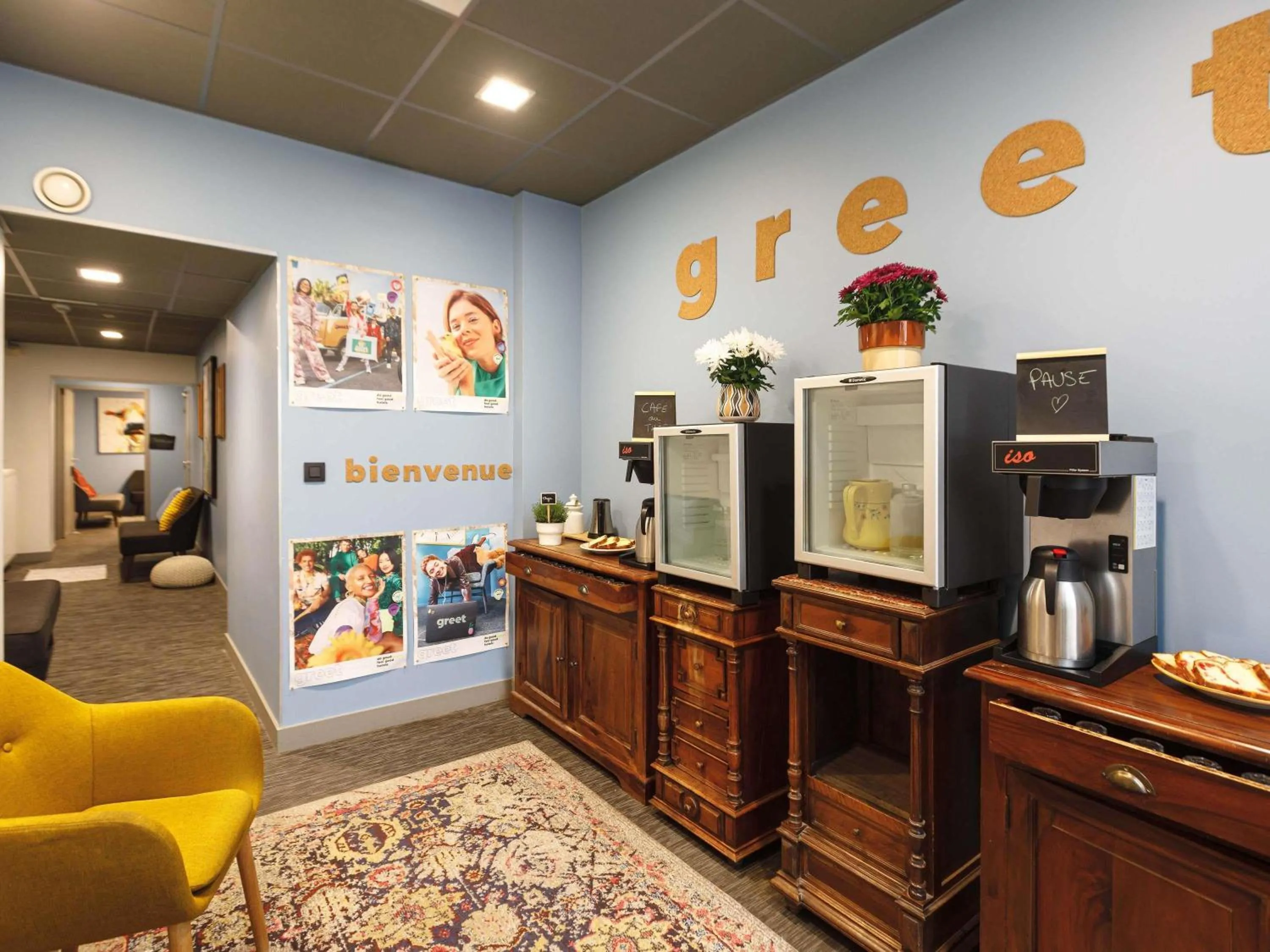 Property building in Greet Hotel Lyon Confluence