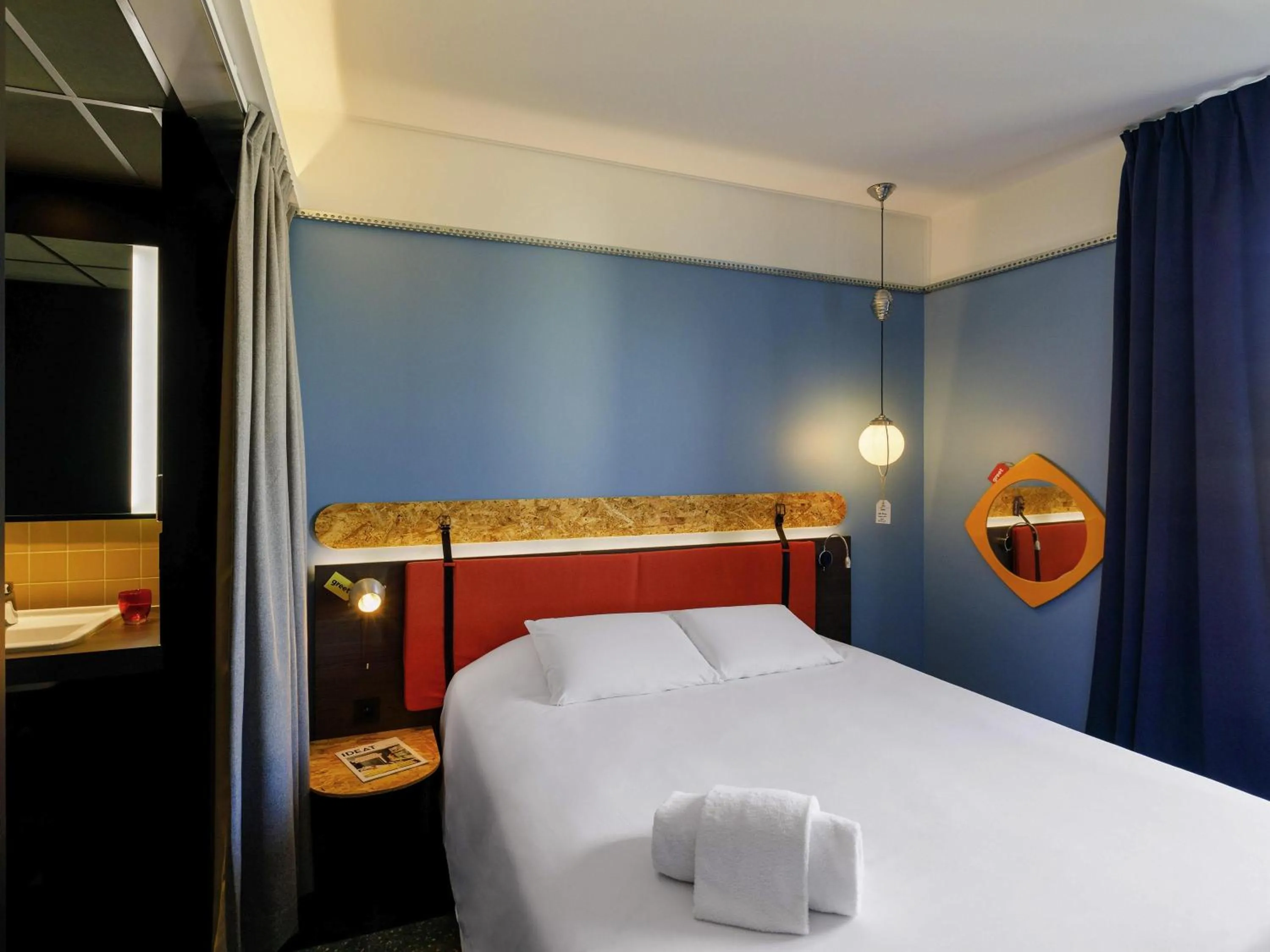 Bedroom, Bed in Greet Hotel Lyon Confluence