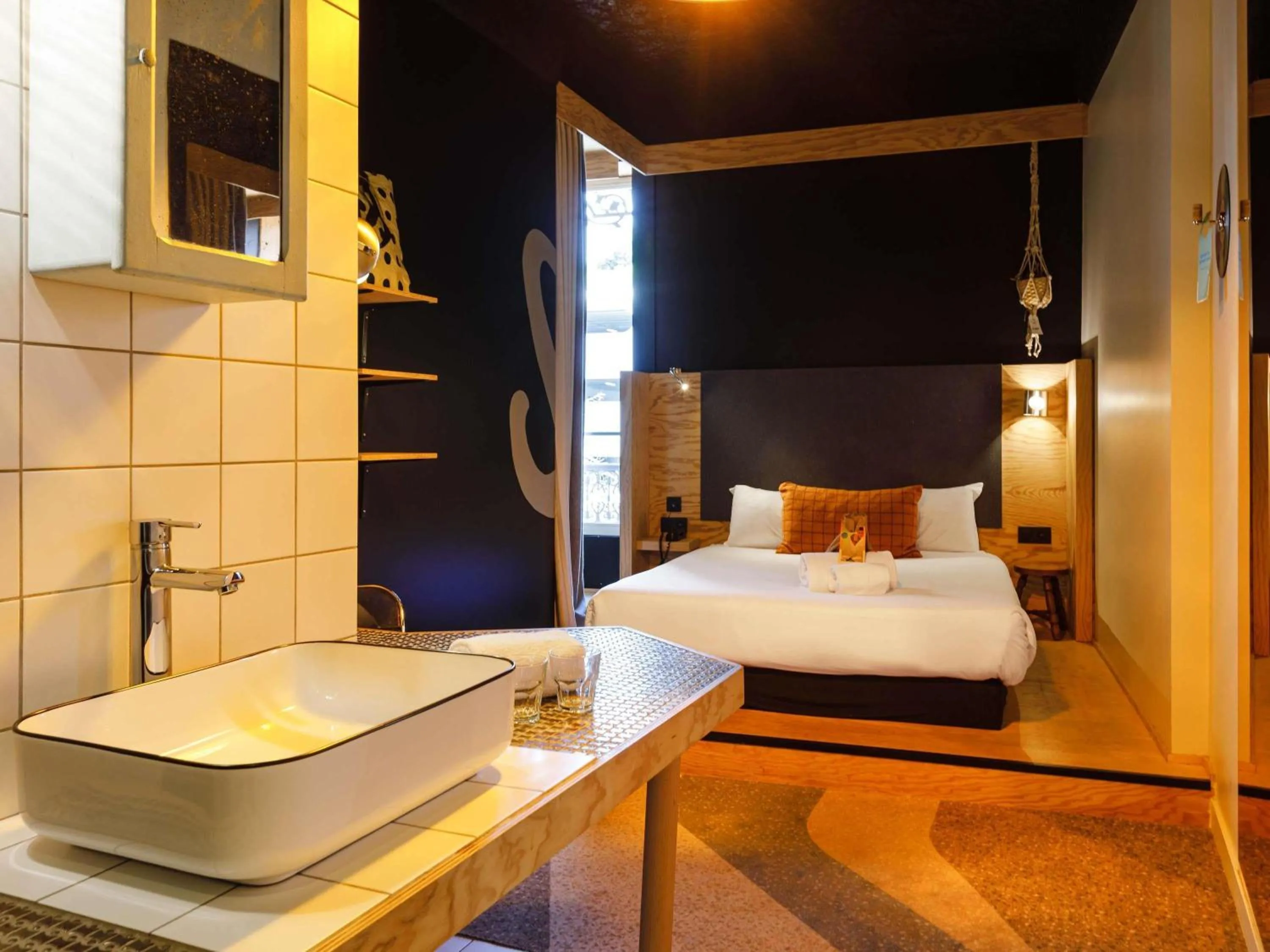 Bedroom, Bed in Greet Hotel Lyon Confluence