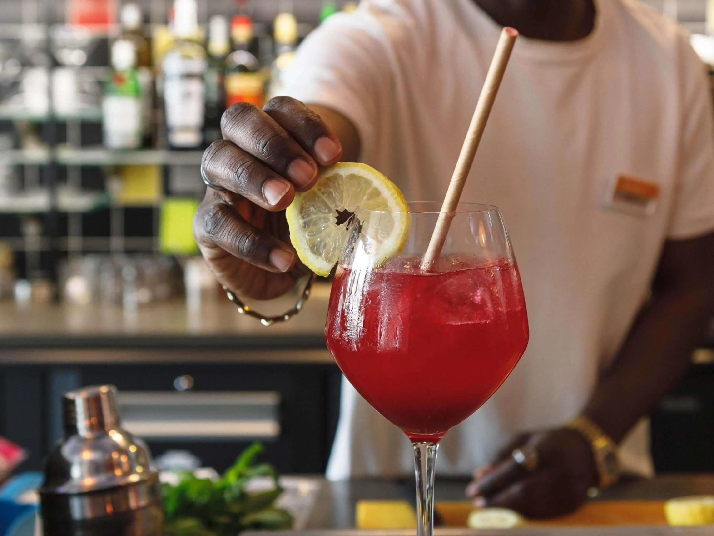 Lounge or bar in Greet Hotel Lyon Confluence