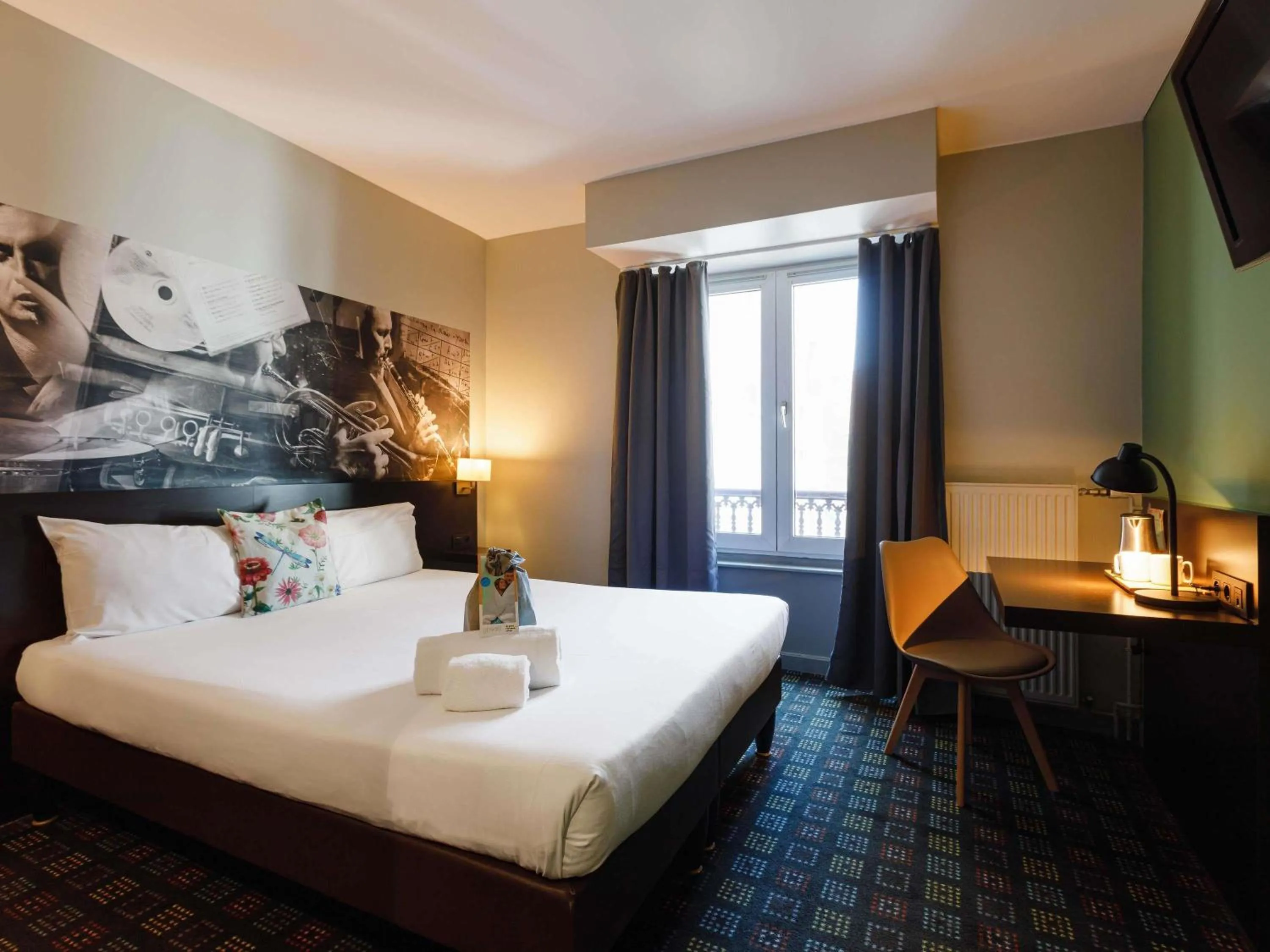 Bedroom, Bed in Greet Hotel Lyon Confluence