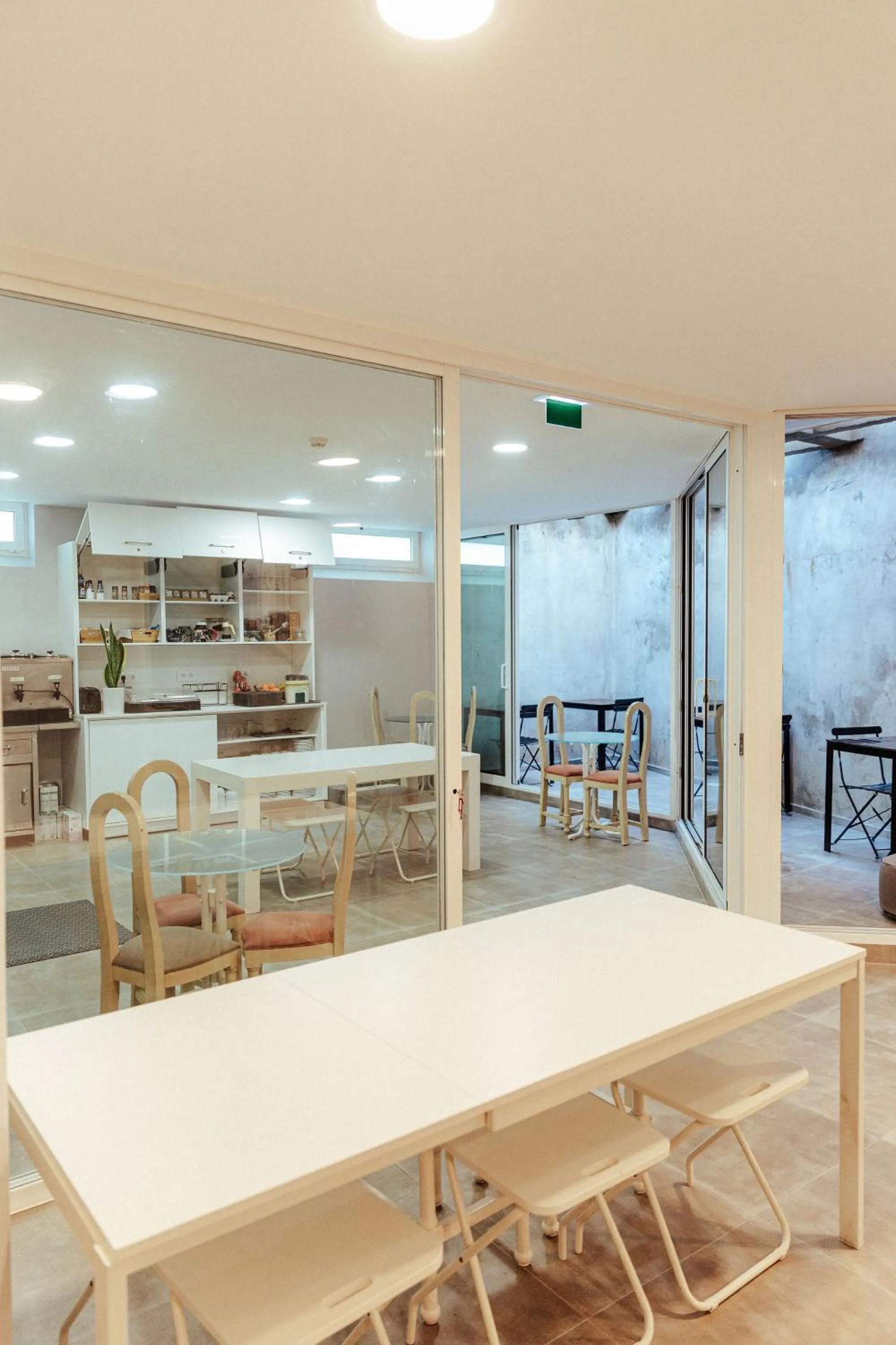 Dining area in Arca Nova Guest House - Caminha