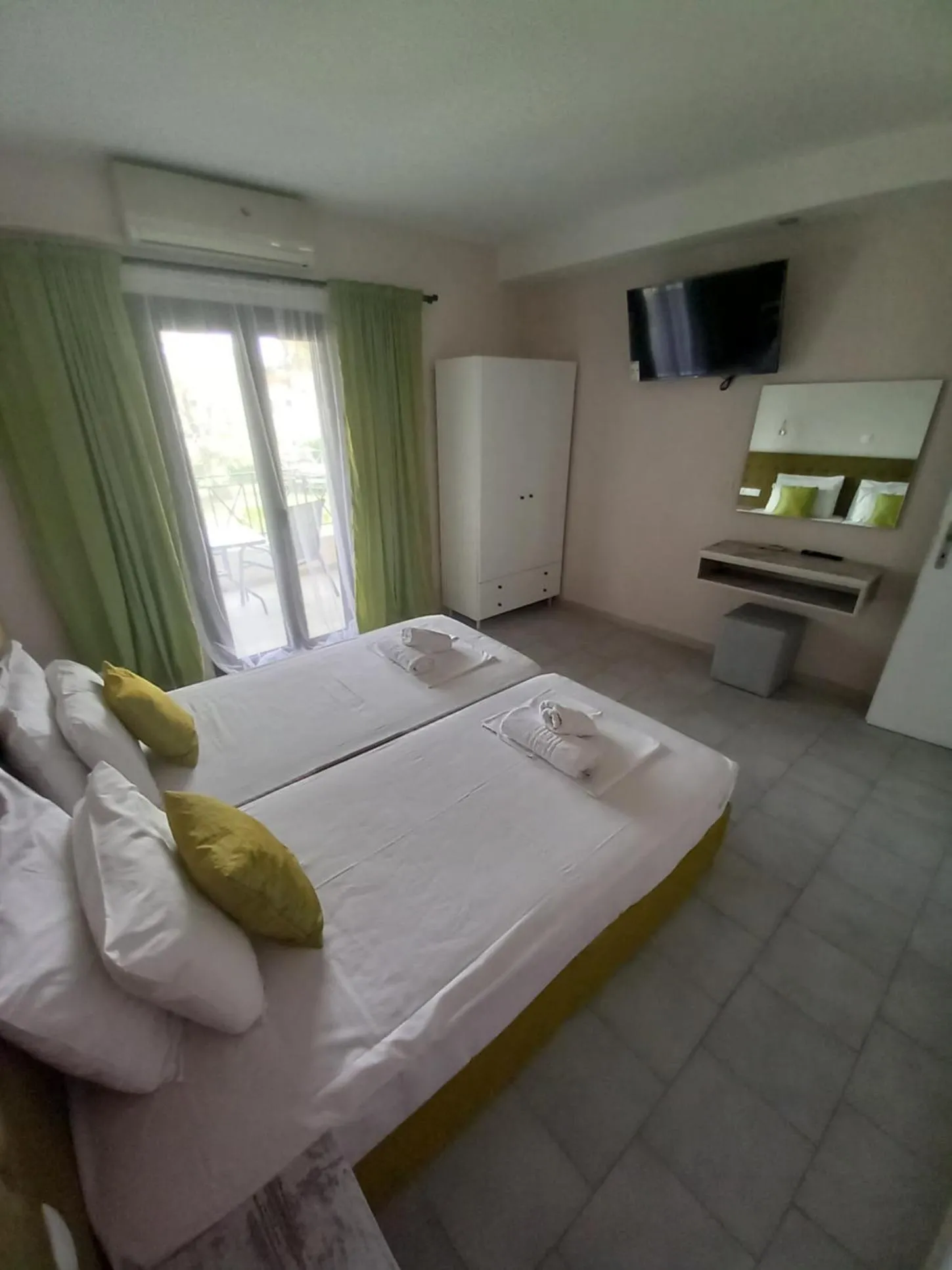 TV and multimedia, Bed in Blue Waves Corfu