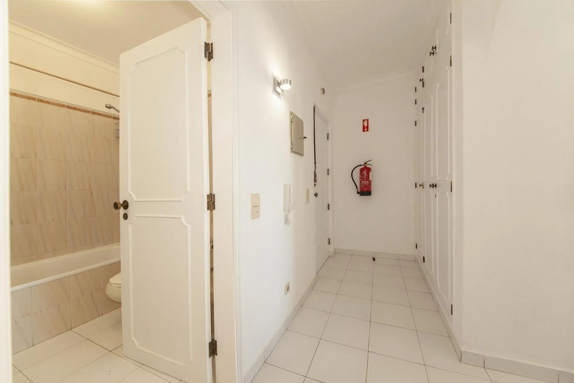 Floor plan in Candimar Beach Apartment