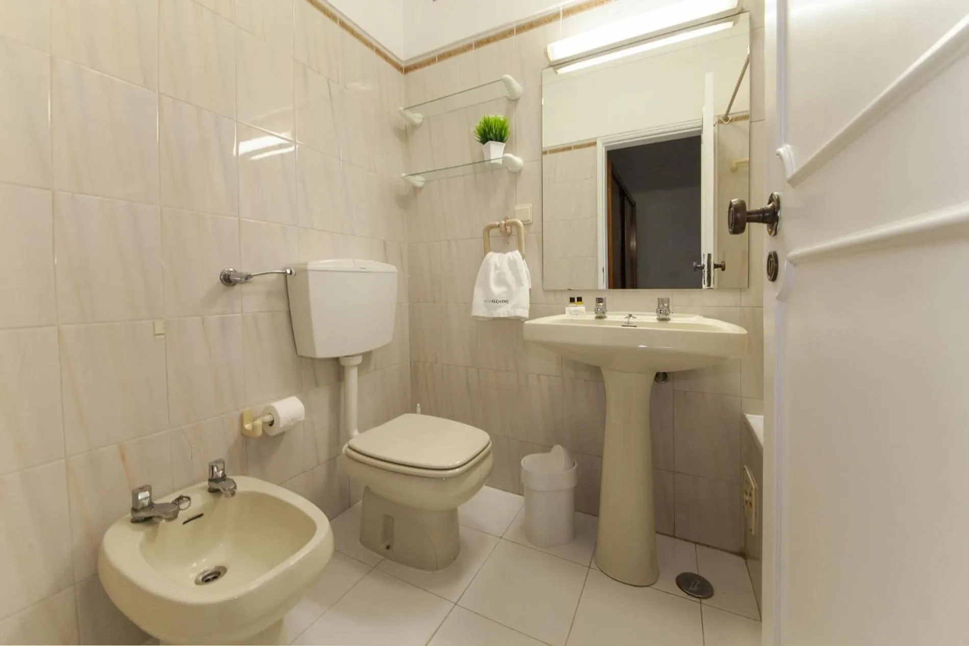 Floor plan in Candimar Beach Apartment