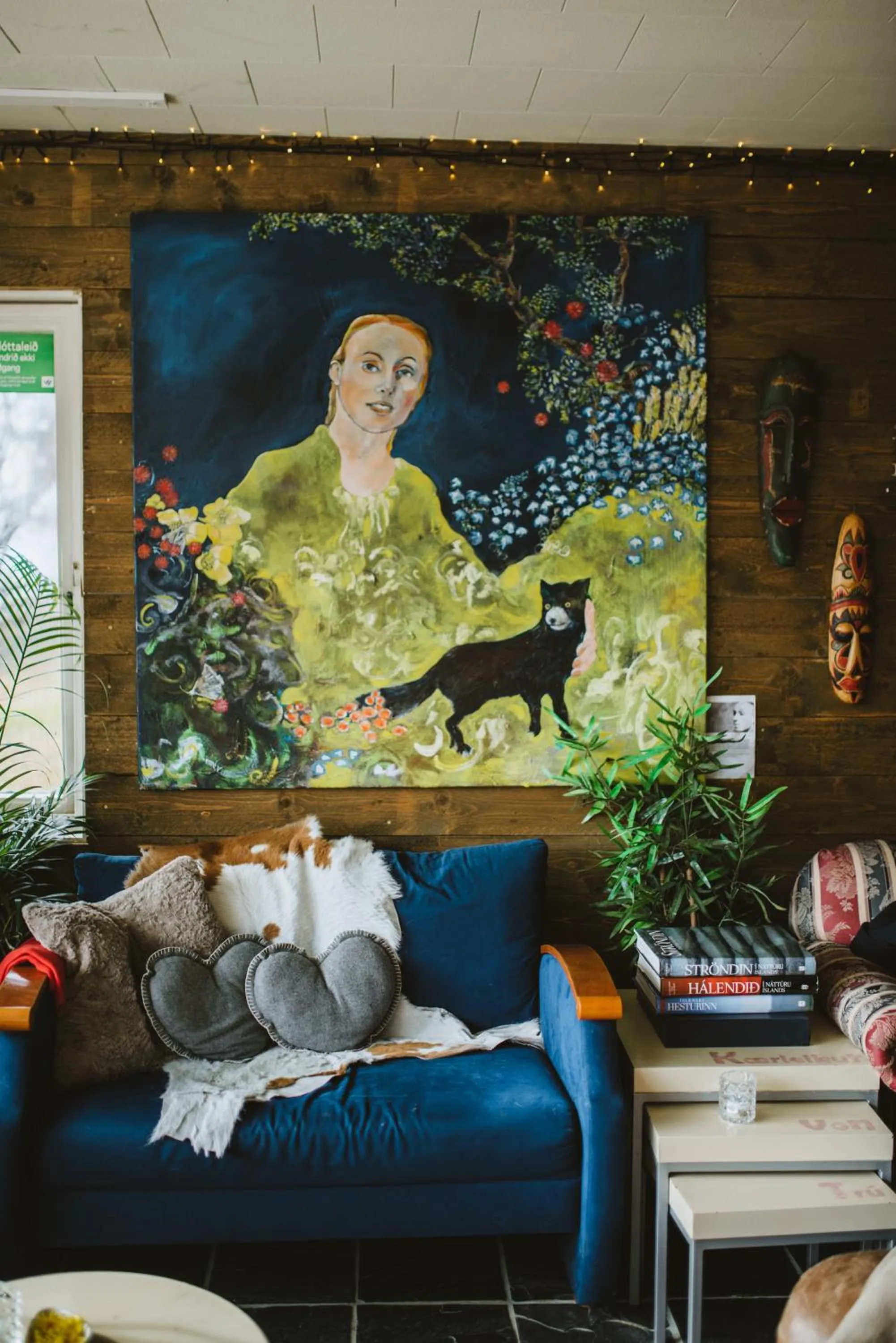 Property building in Blómasetrið Homestay