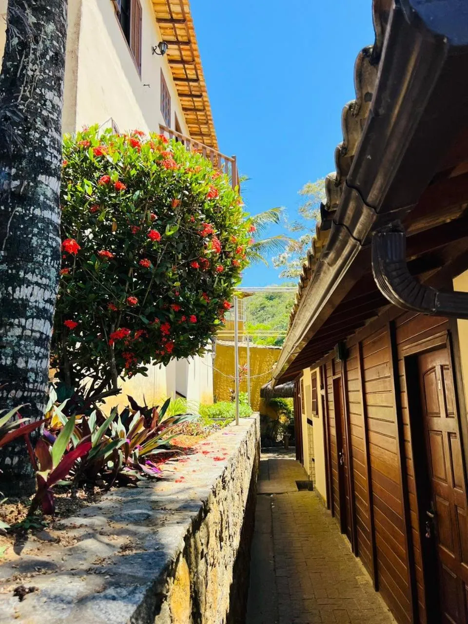 Property building in Pousada Juannas Buzios