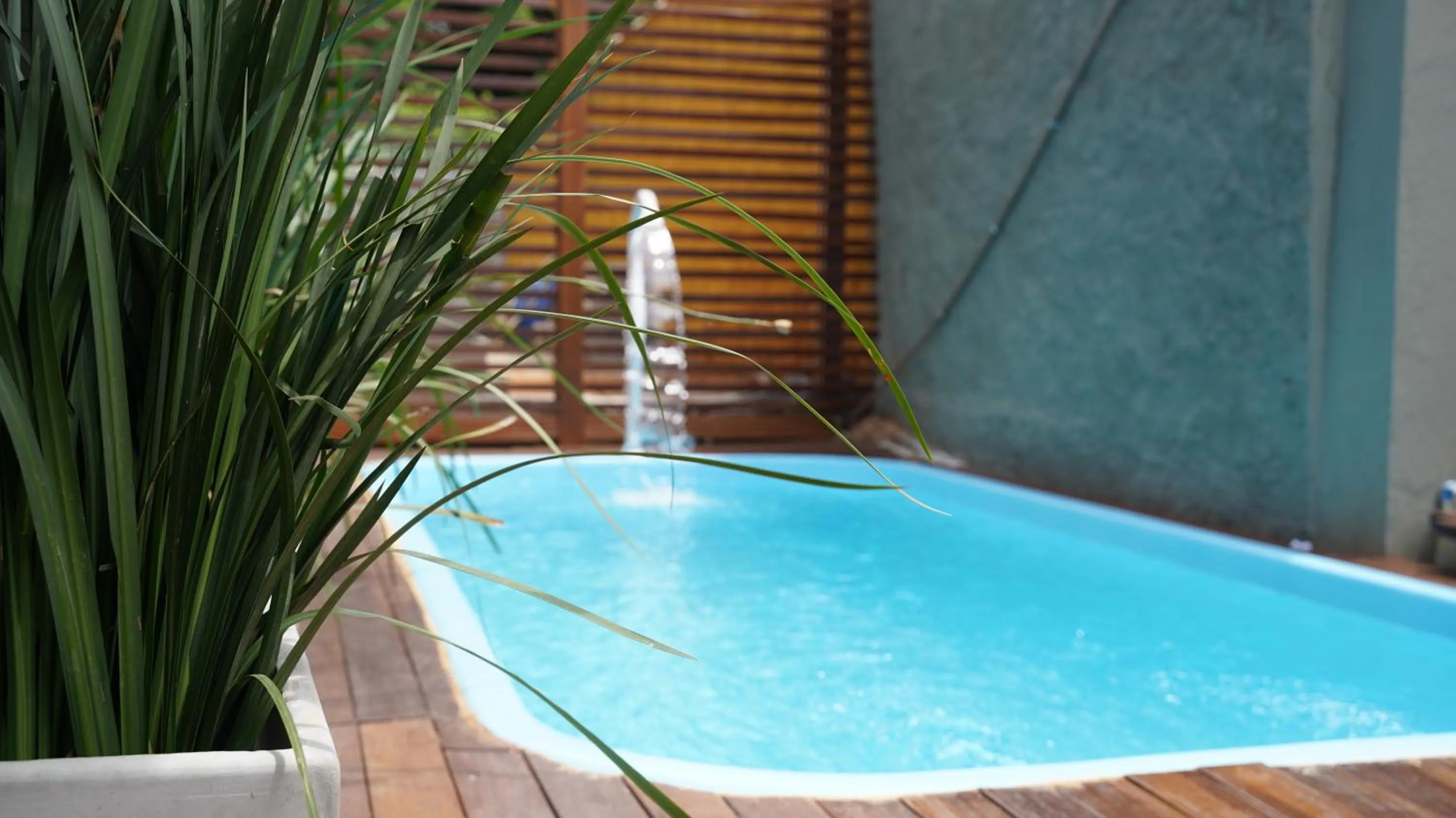 Swimming pool in Pousada Juannas Buzios