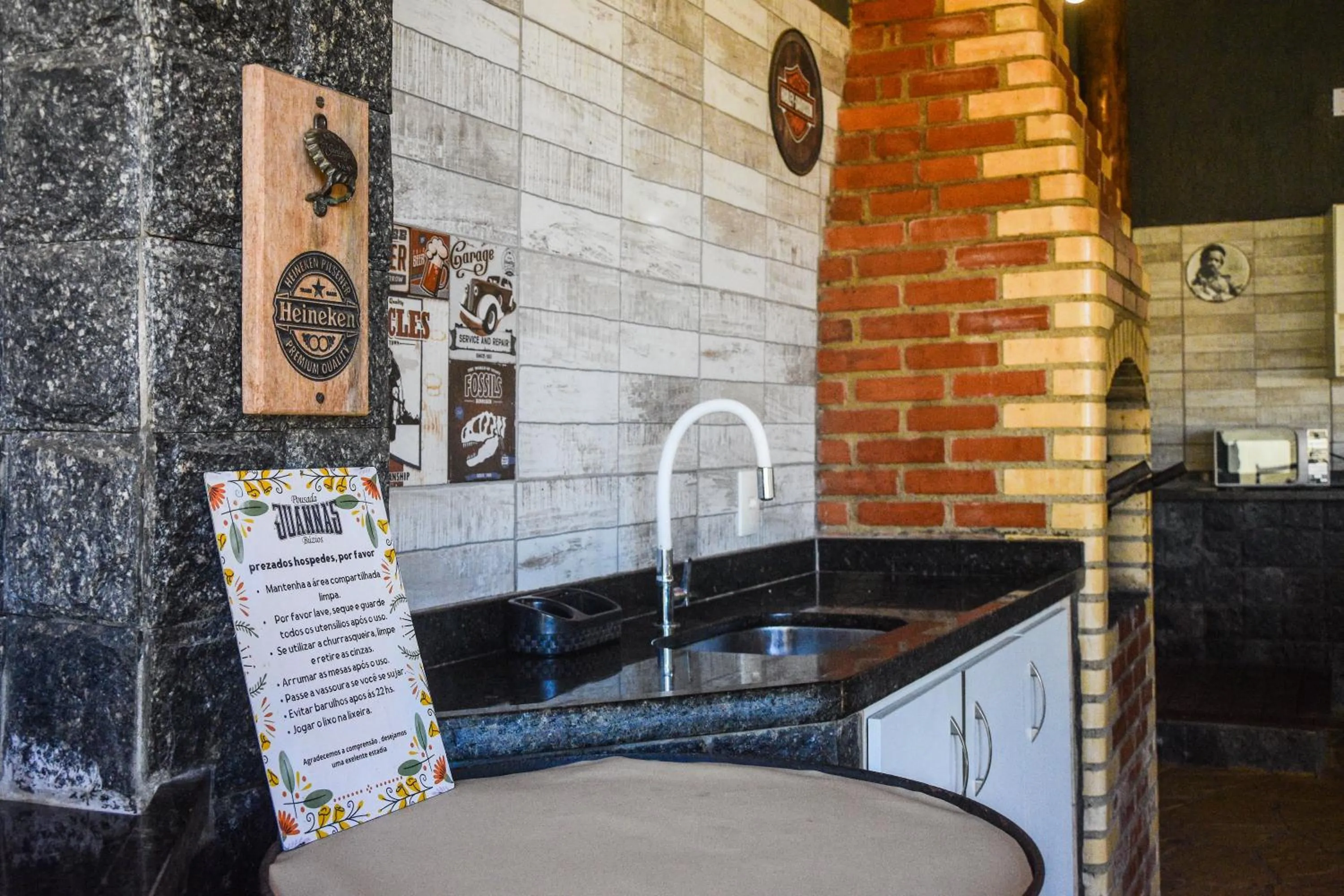 BBQ facilities in Pousada Juannas Buzios