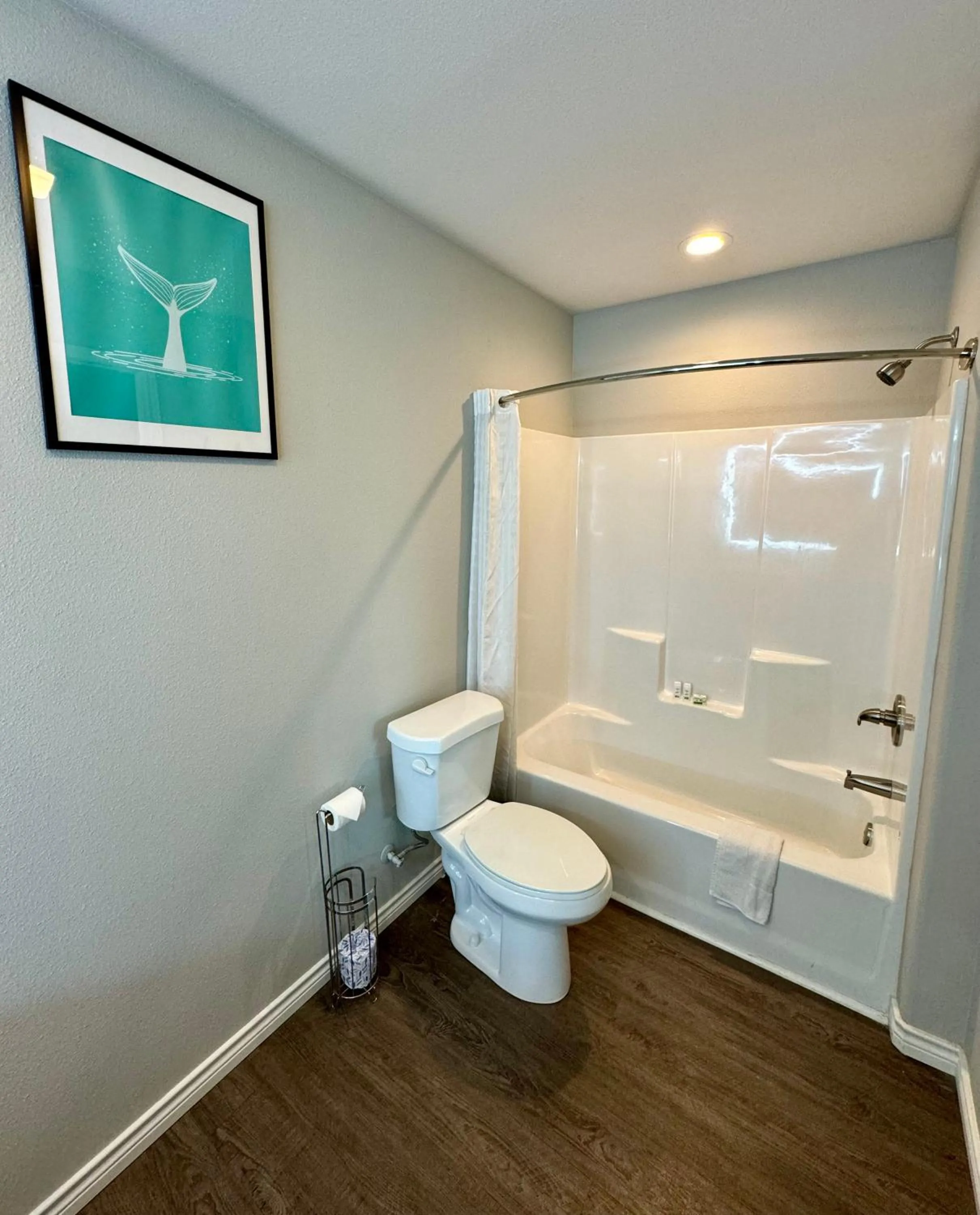 Shower in The 409 Bolivar Beach Hotel