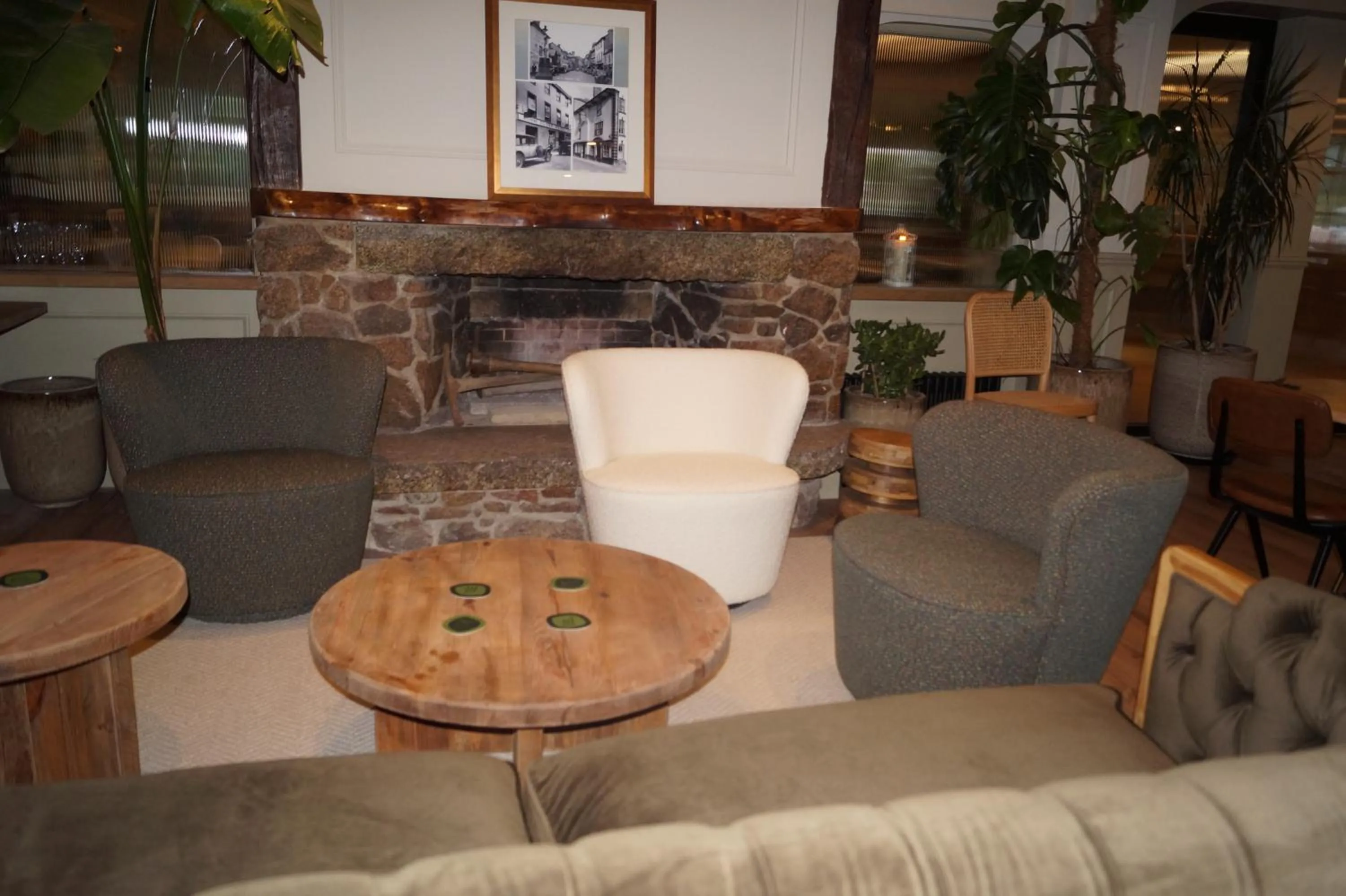 Living room in Dartmoor Lodge Hotel