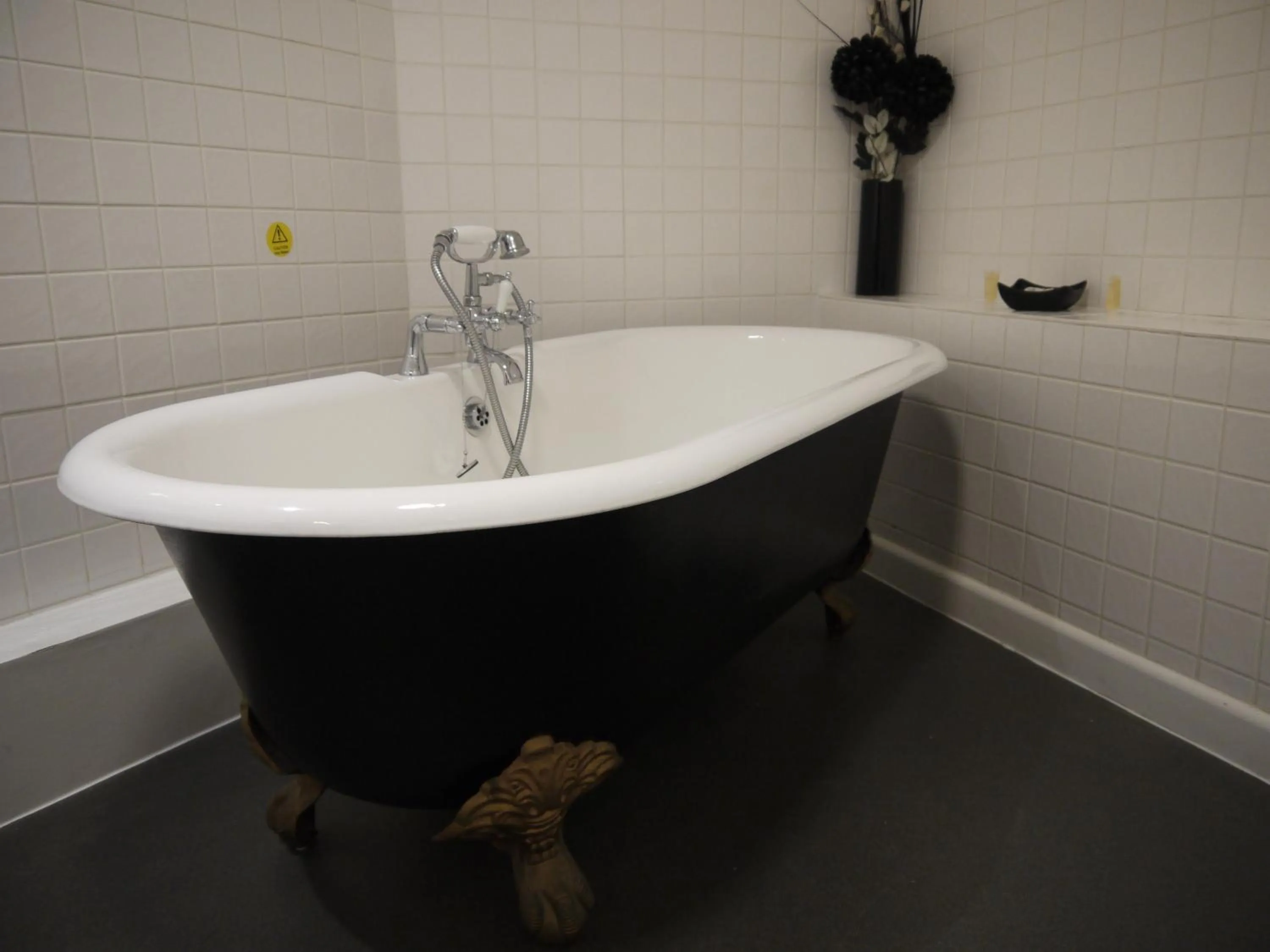 Bathroom in Dartmoor Lodge Hotel