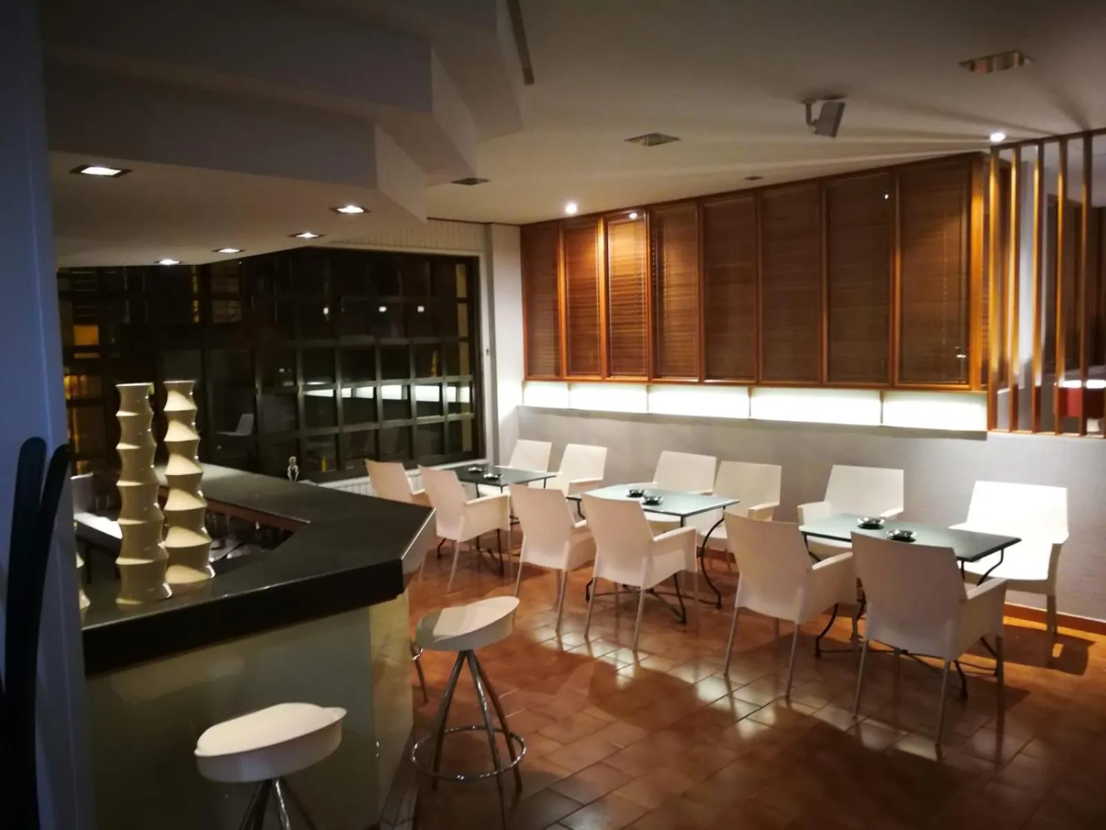 Lounge or bar, Restaurant/Places to Eat in Hotel Jopi