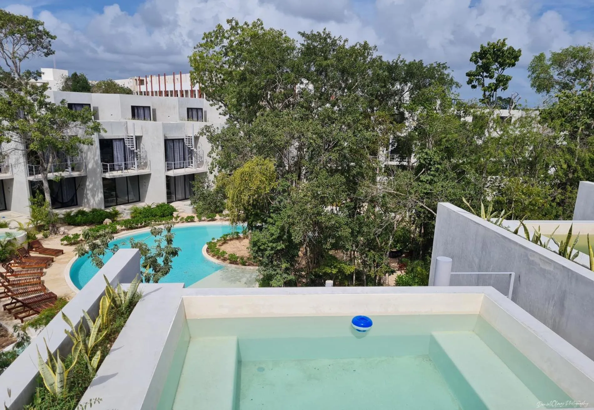 Swimming pool in Seremonia Selva by The Spot Rentals