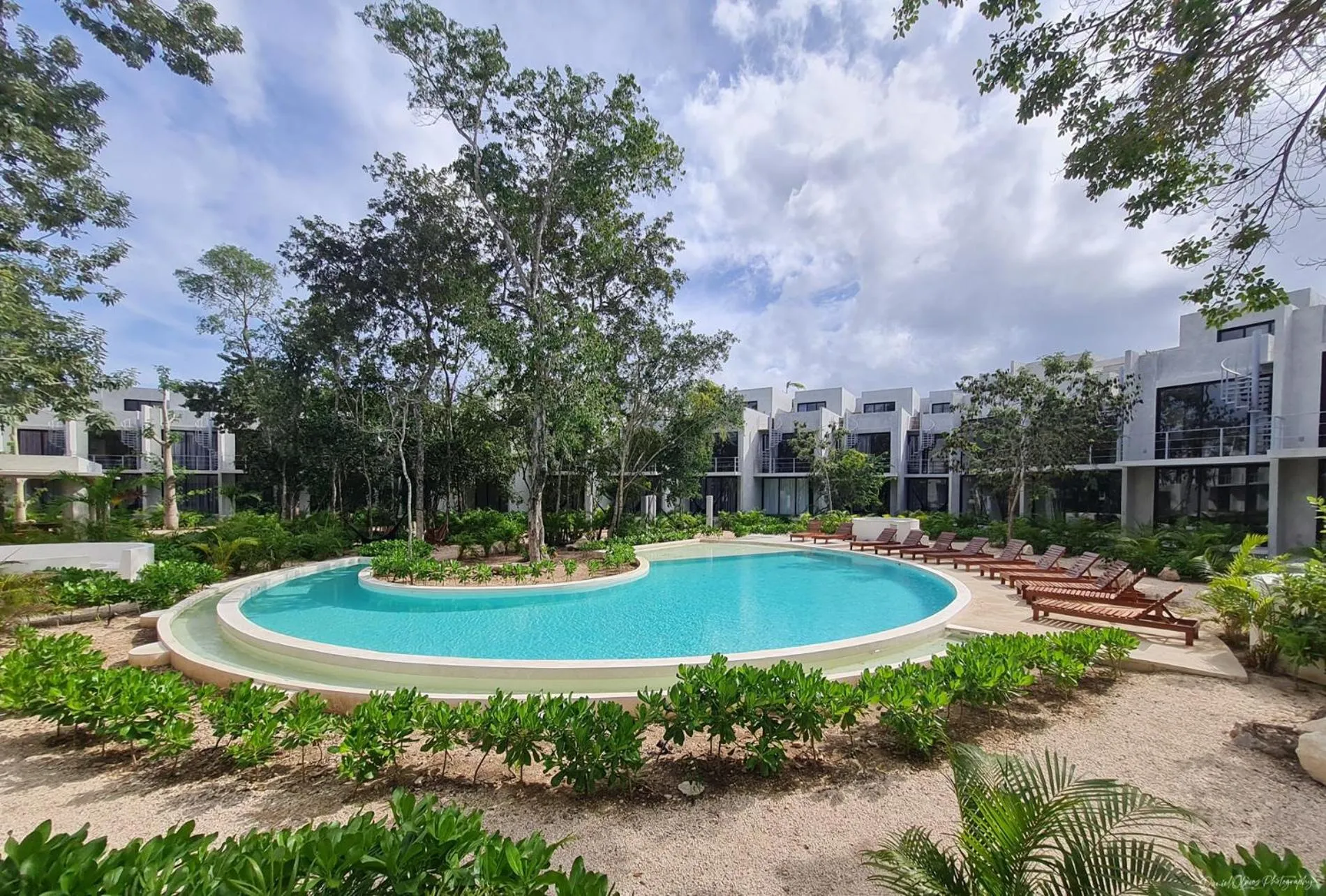 Swimming pool in Seremonia Selva by The Spot Rentals