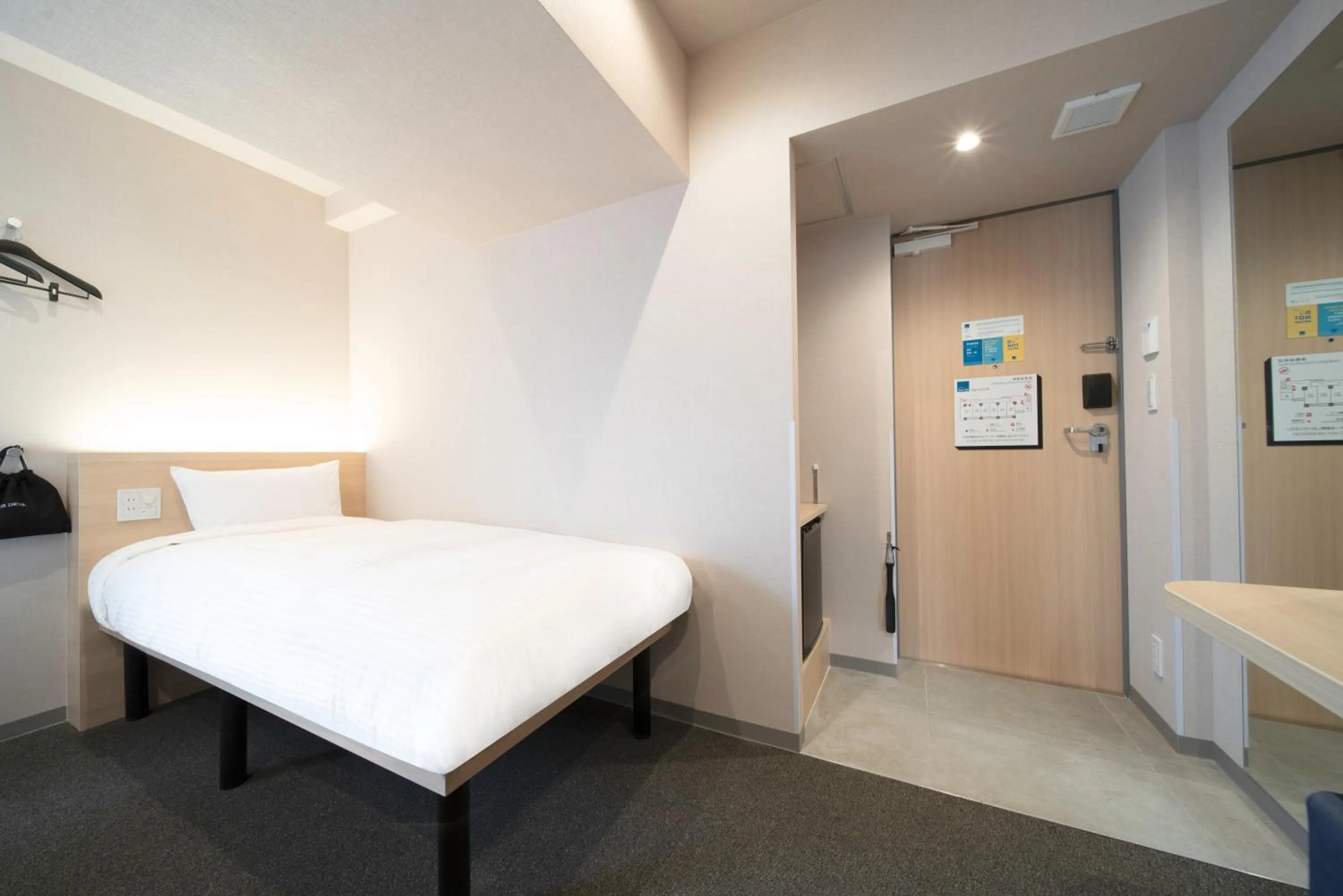 Bed in Hop Inn Tokyo Ueno