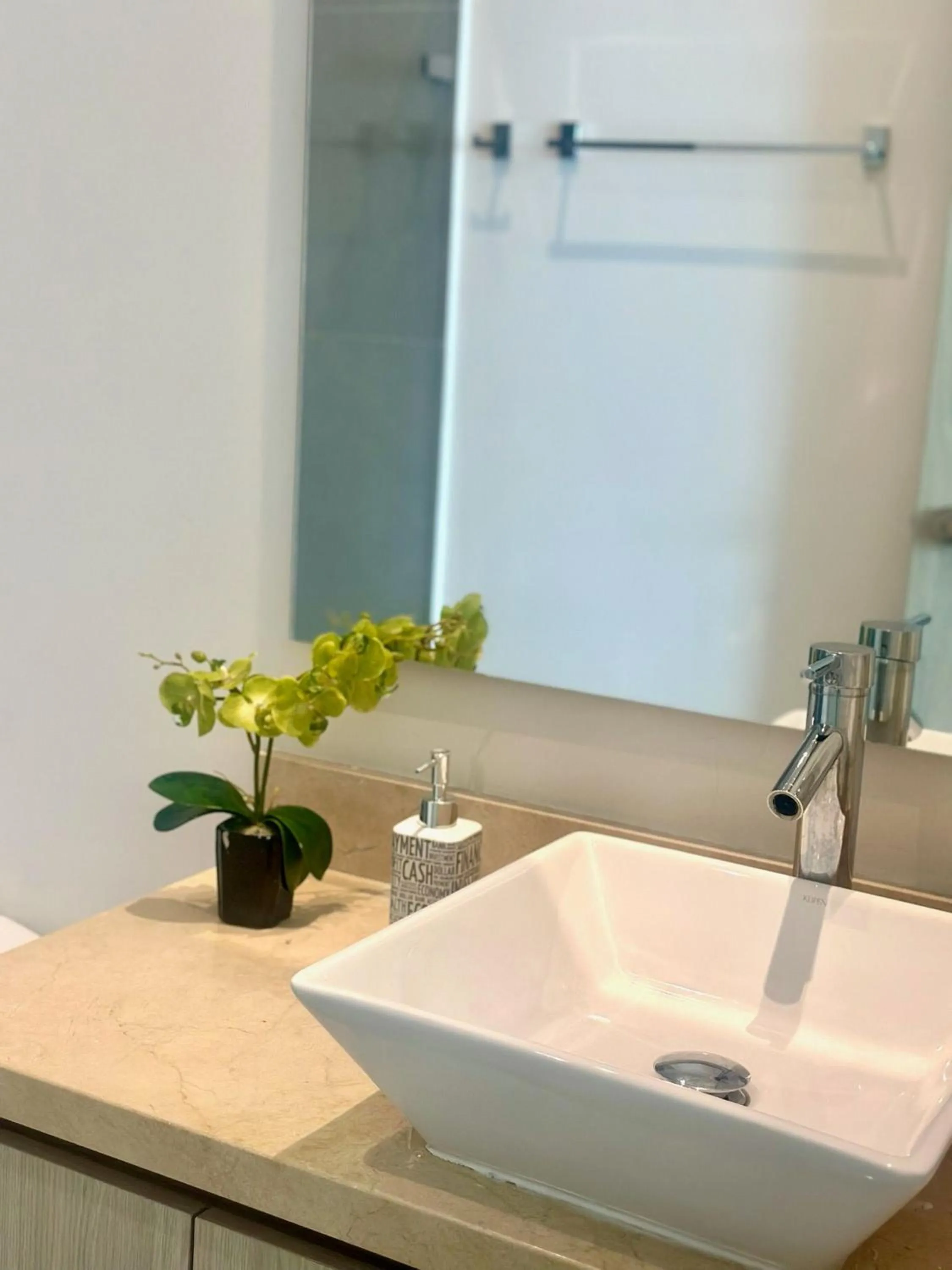 Toilet in U-GO Edificio Murano Elite Bocagrande Frente al Mar