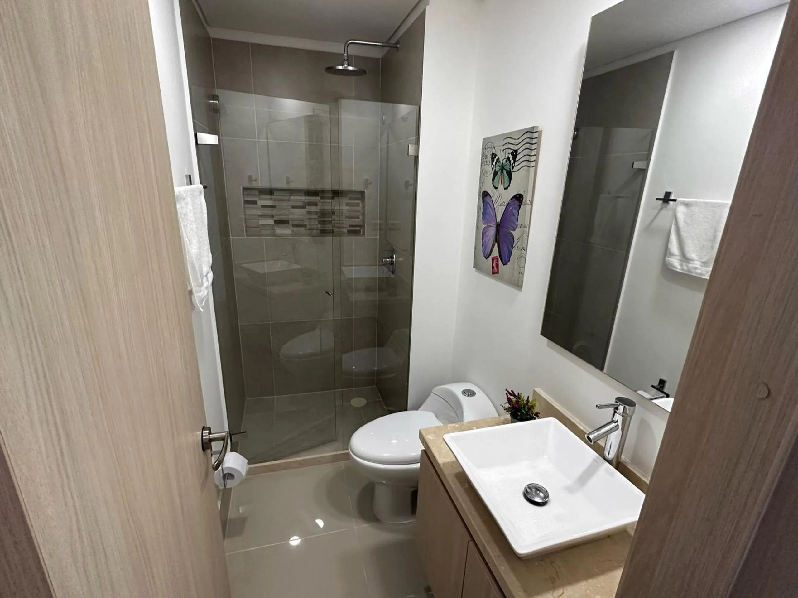 Toilet in U-GO Edificio Murano Elite Bocagrande Frente al Mar