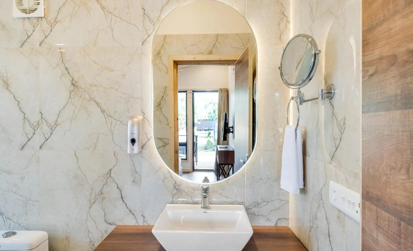 Bathroom in Glamp Wilderness