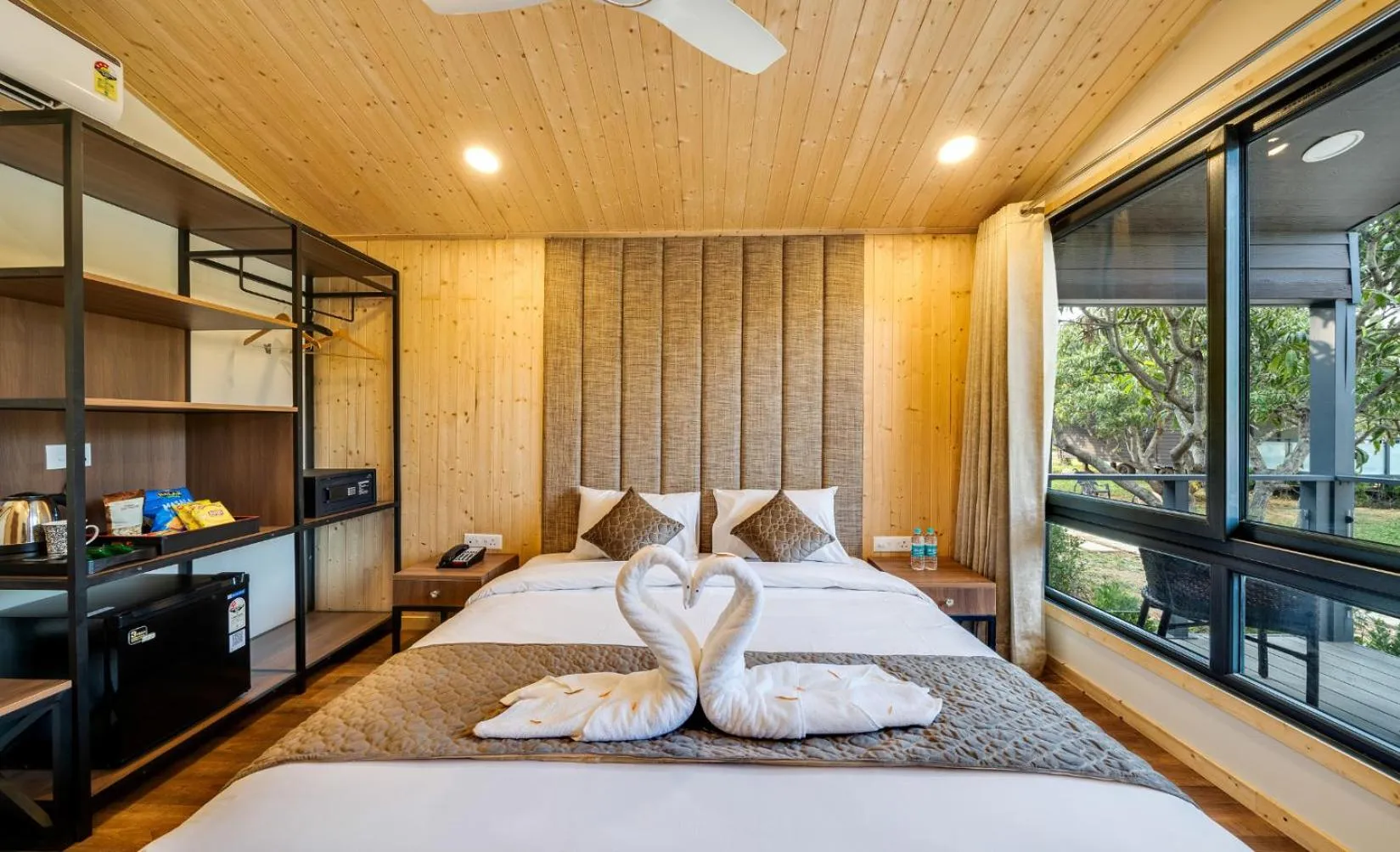 TV and multimedia in Glamp Wilderness