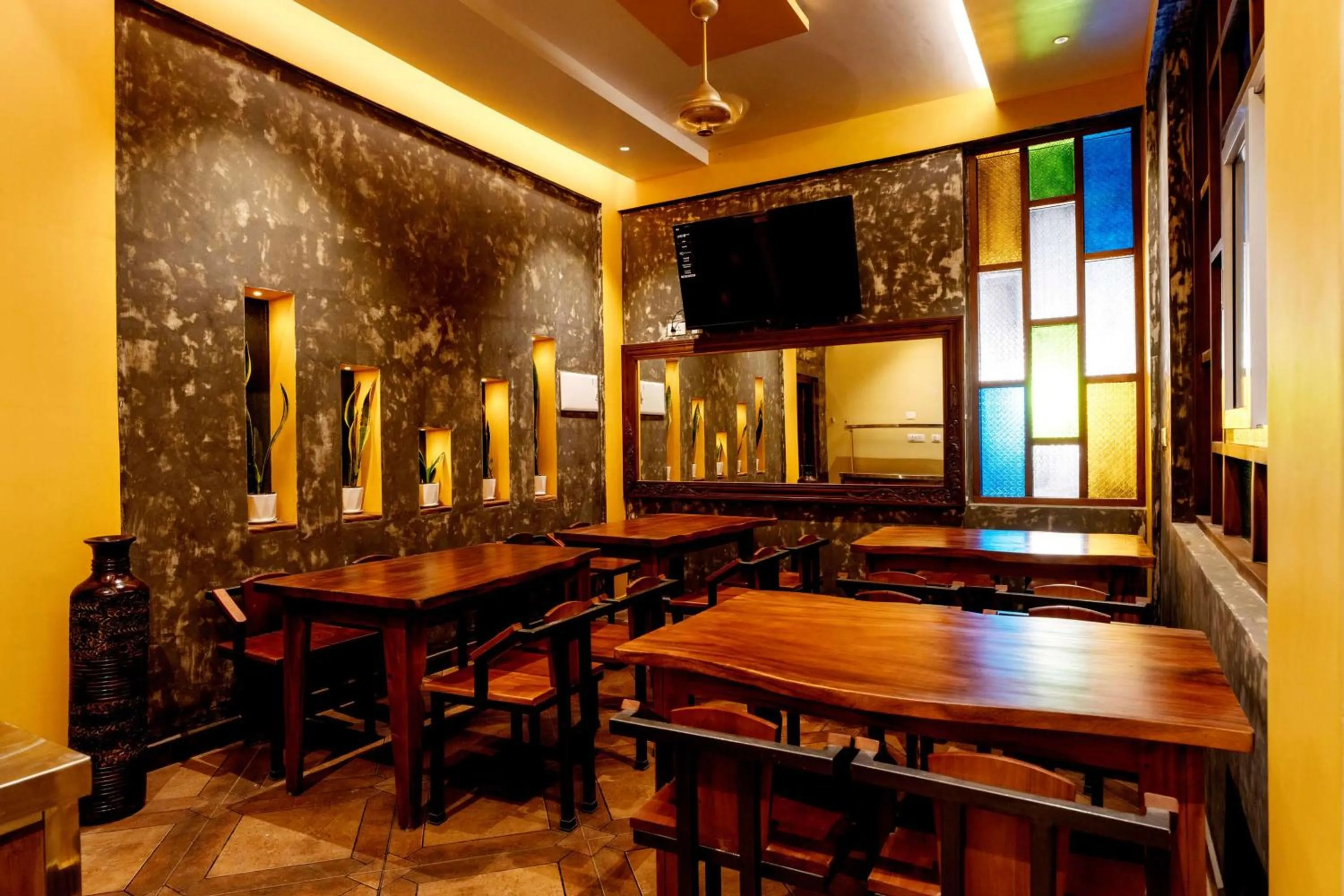 Dining area in Casa Bella, Thekkady