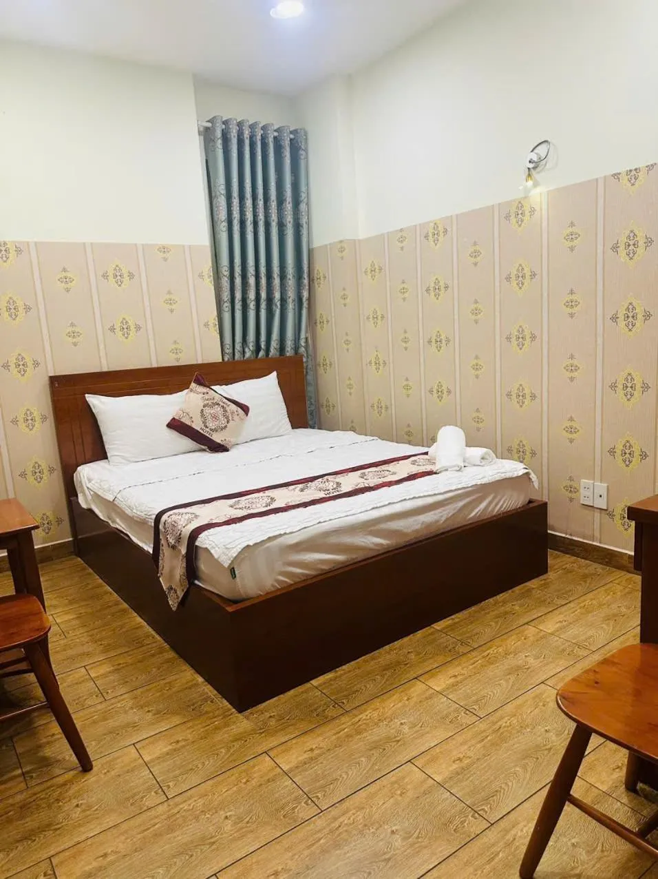 Bedroom in Dũng India Hotel