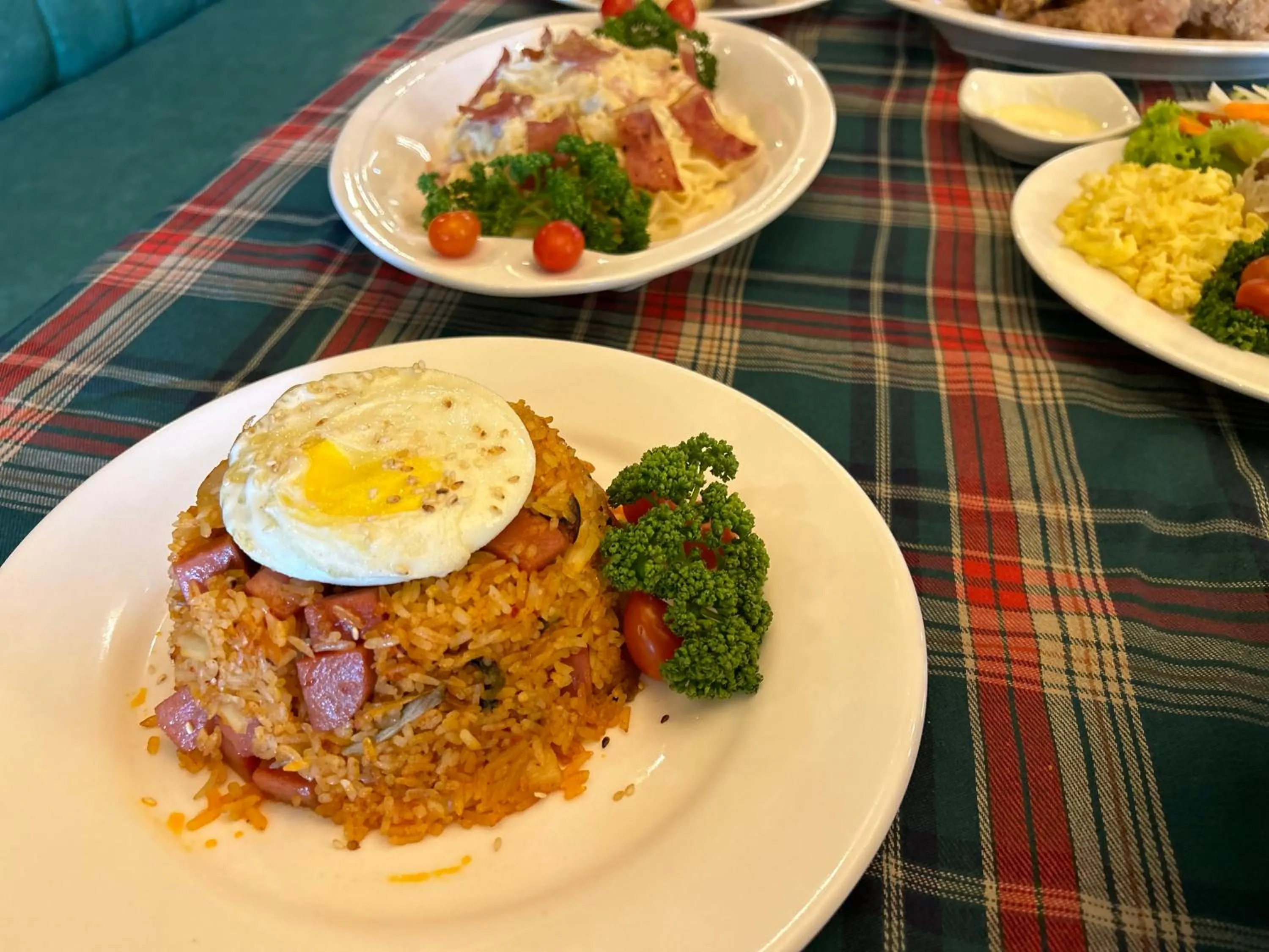 Food in Clark CU Hotel