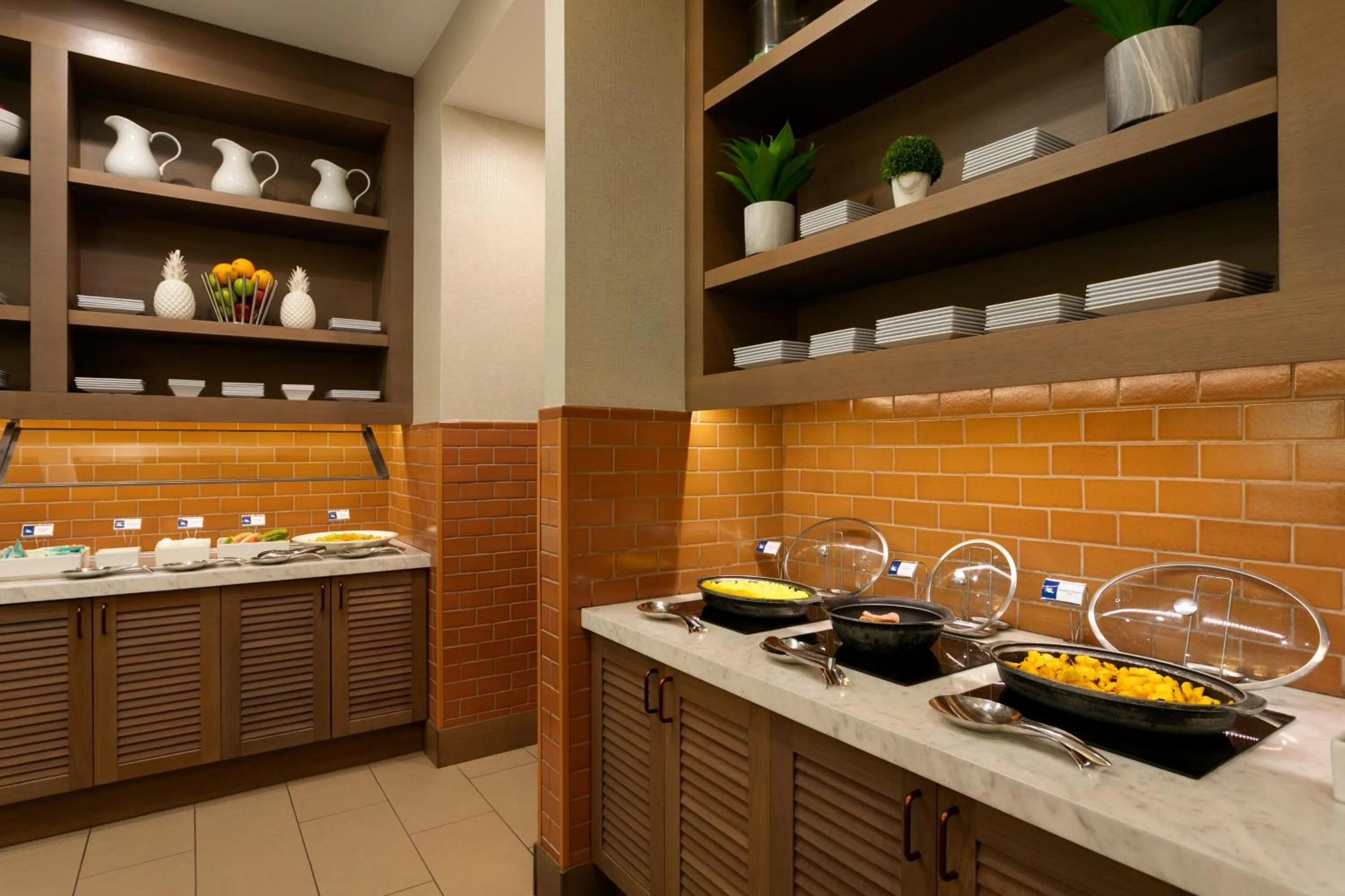 Kitchen or kitchenette in Hyatt House San Juan
