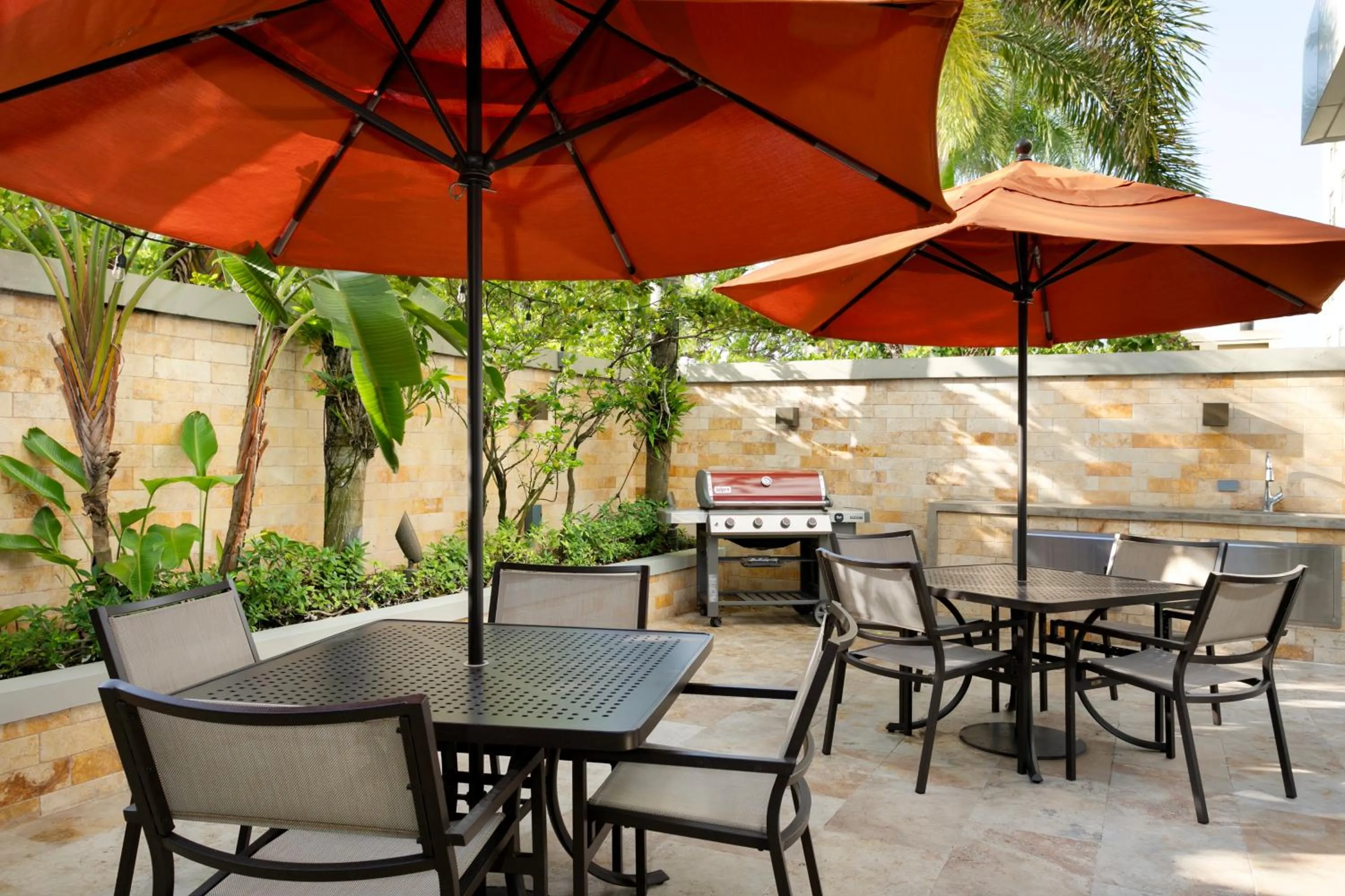 Restaurant/places to eat in Hyatt House San Juan