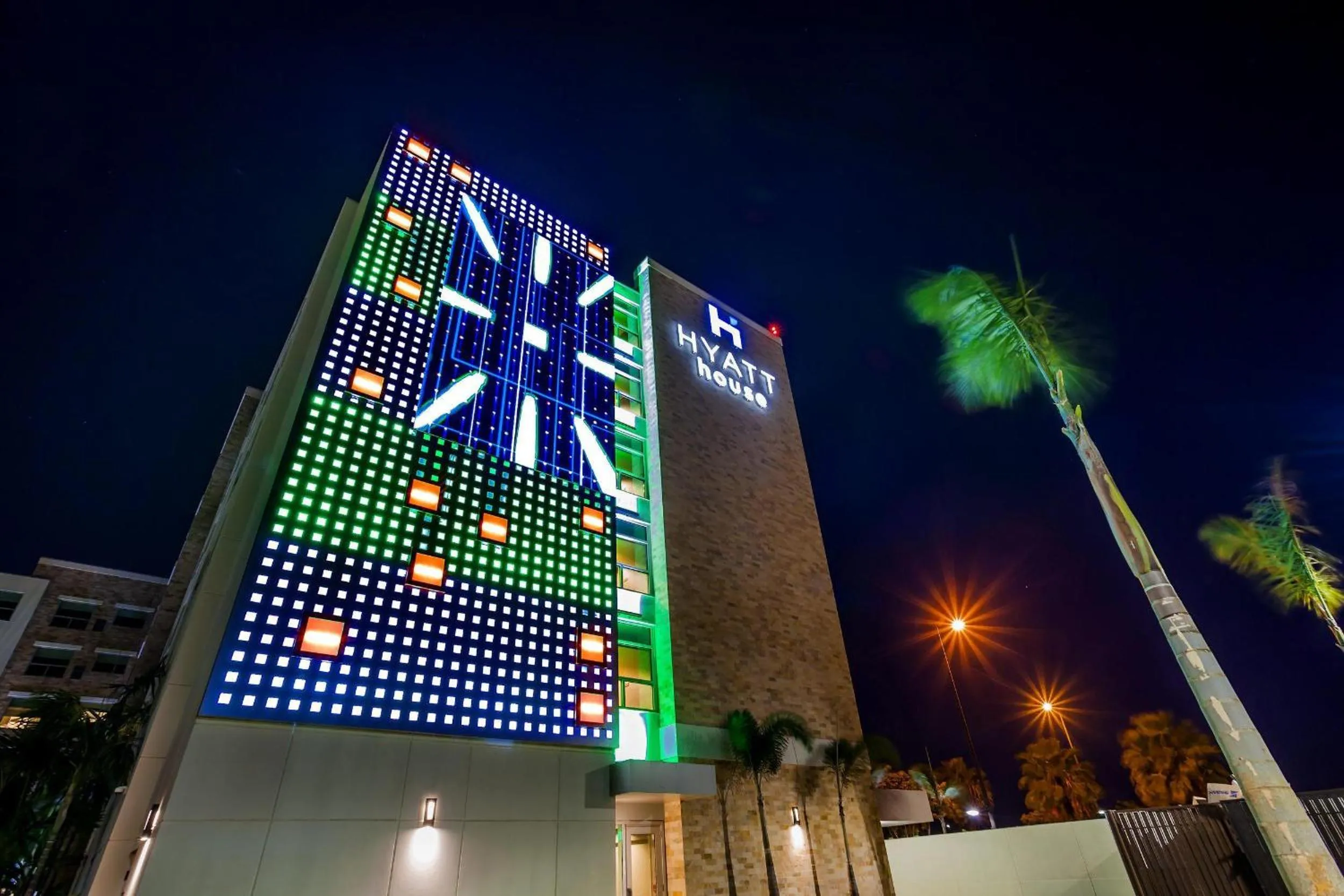 Property building in Hyatt House San Juan